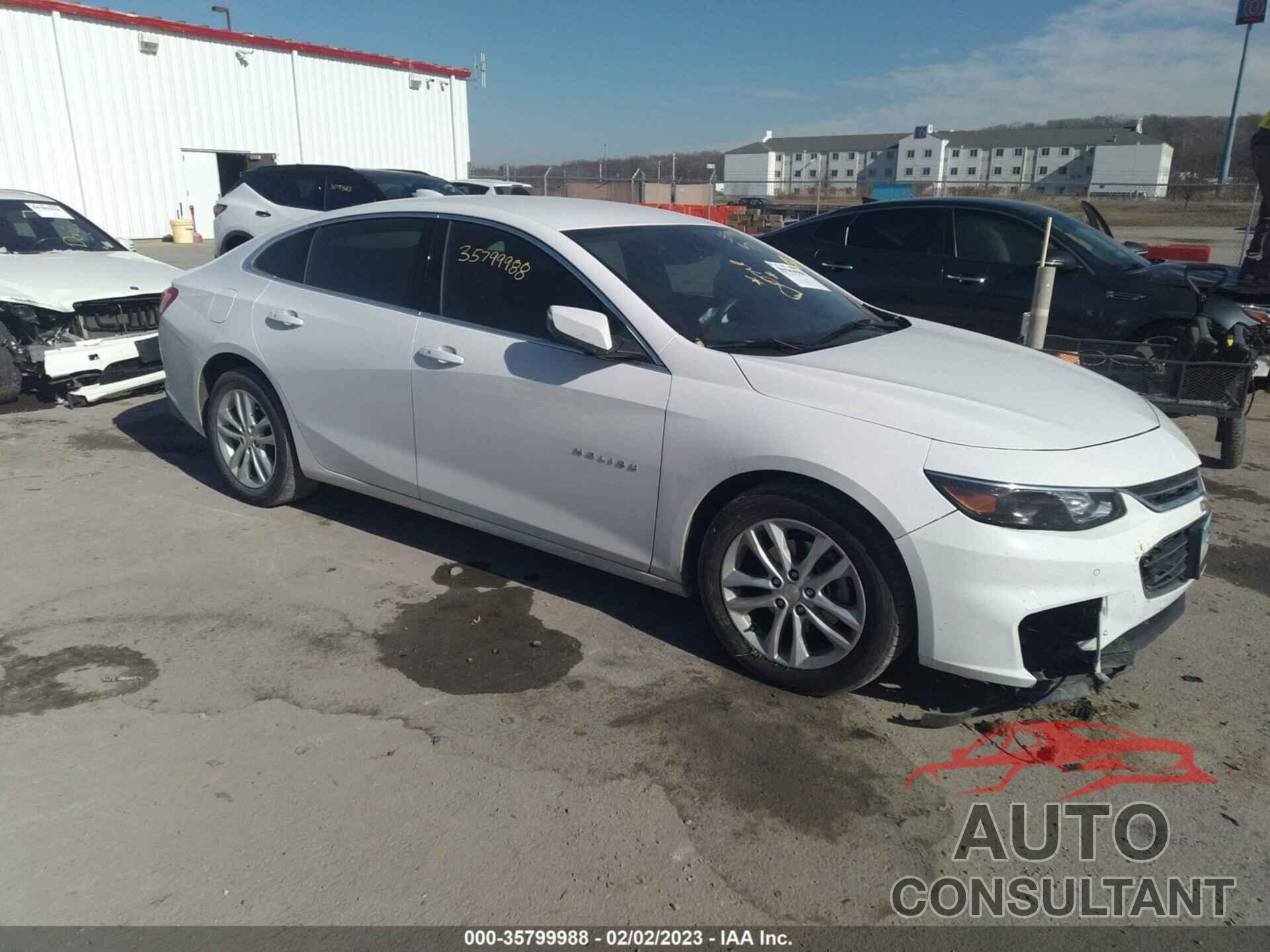CHEVROLET MALIBU 2018 - 1G1ZD5ST2JF187300