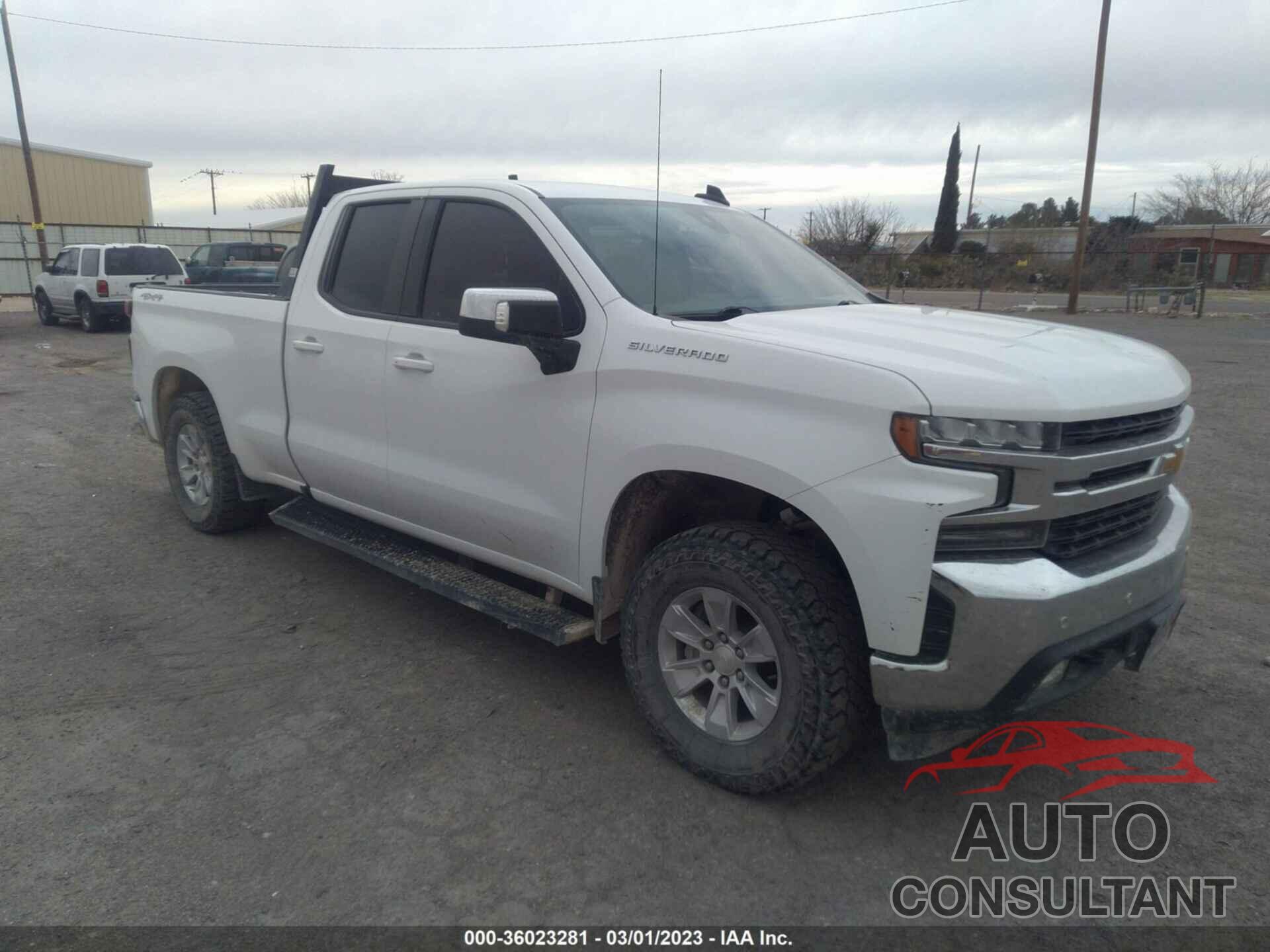 CHEVROLET SILVERADO 1500 2019 - 1GCRYDED0KZ350021