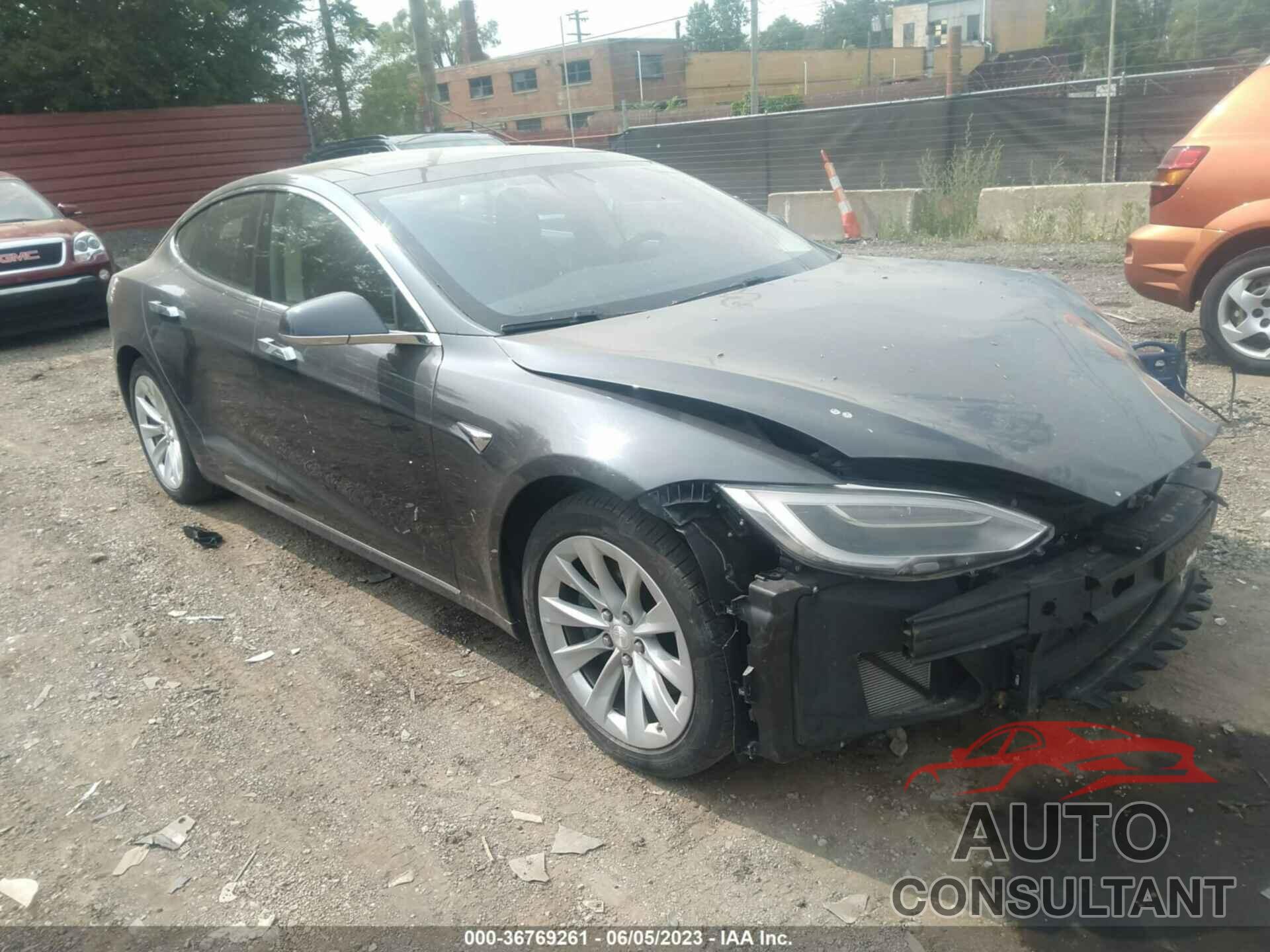 TESLA MODEL S 2017 - 5YJSA1E22HF185624