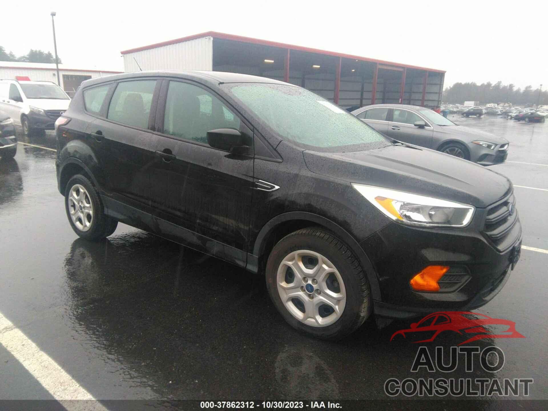 FORD ESCAPE 2017 - 1FMCU0F76HUB72233