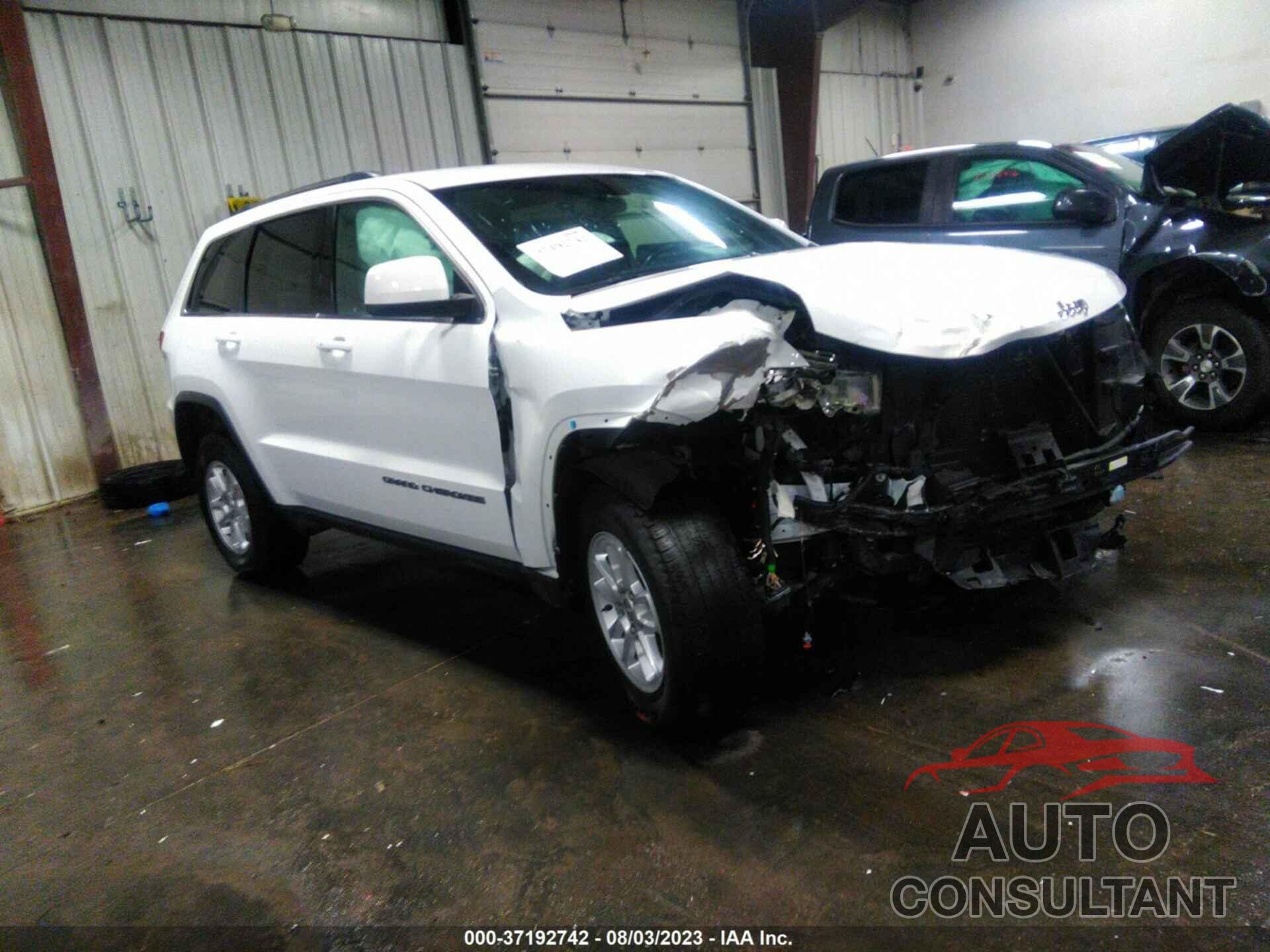JEEP GRAND CHEROKEE 2018 - 1C4RJFAG9JC310618