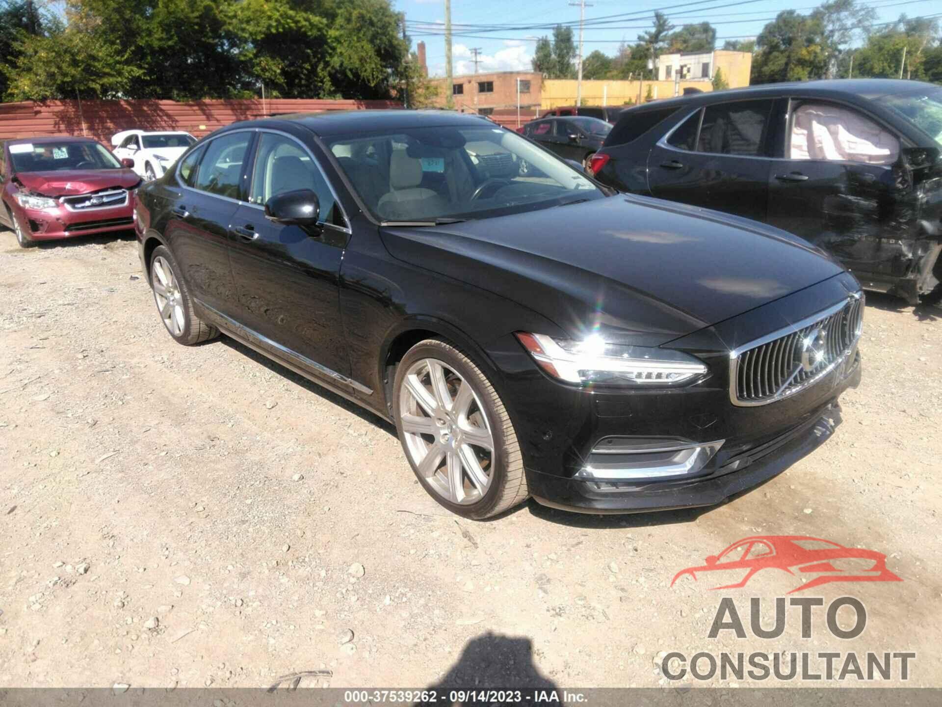 VOLVO S90 2017 - YV1A22ML1H1001060