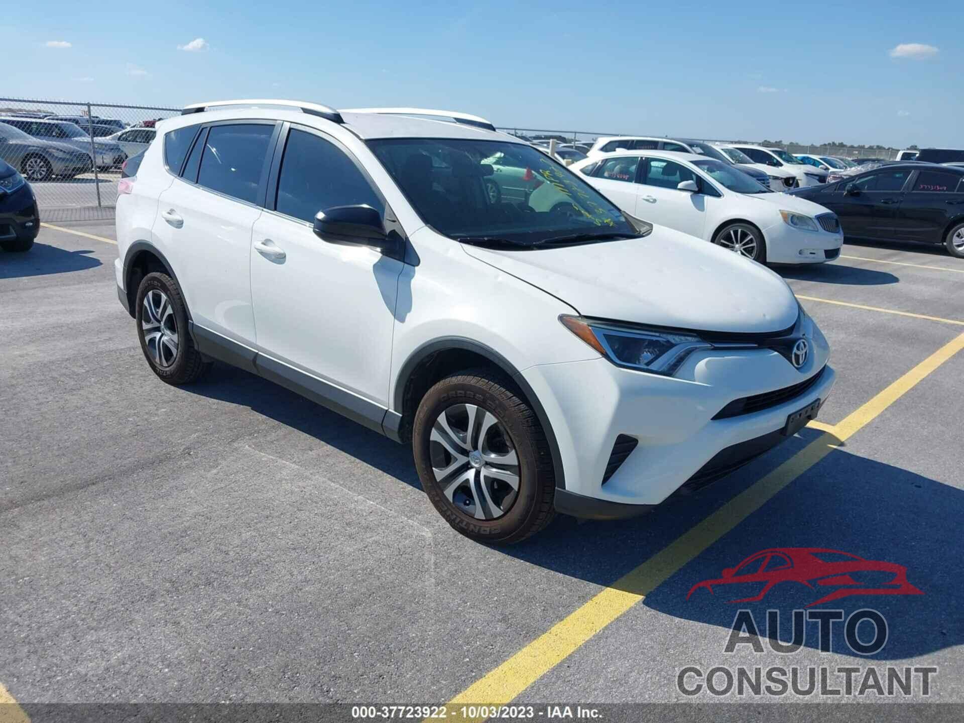 TOYOTA RAV4 2016 - JTMZFREV3GJ068876