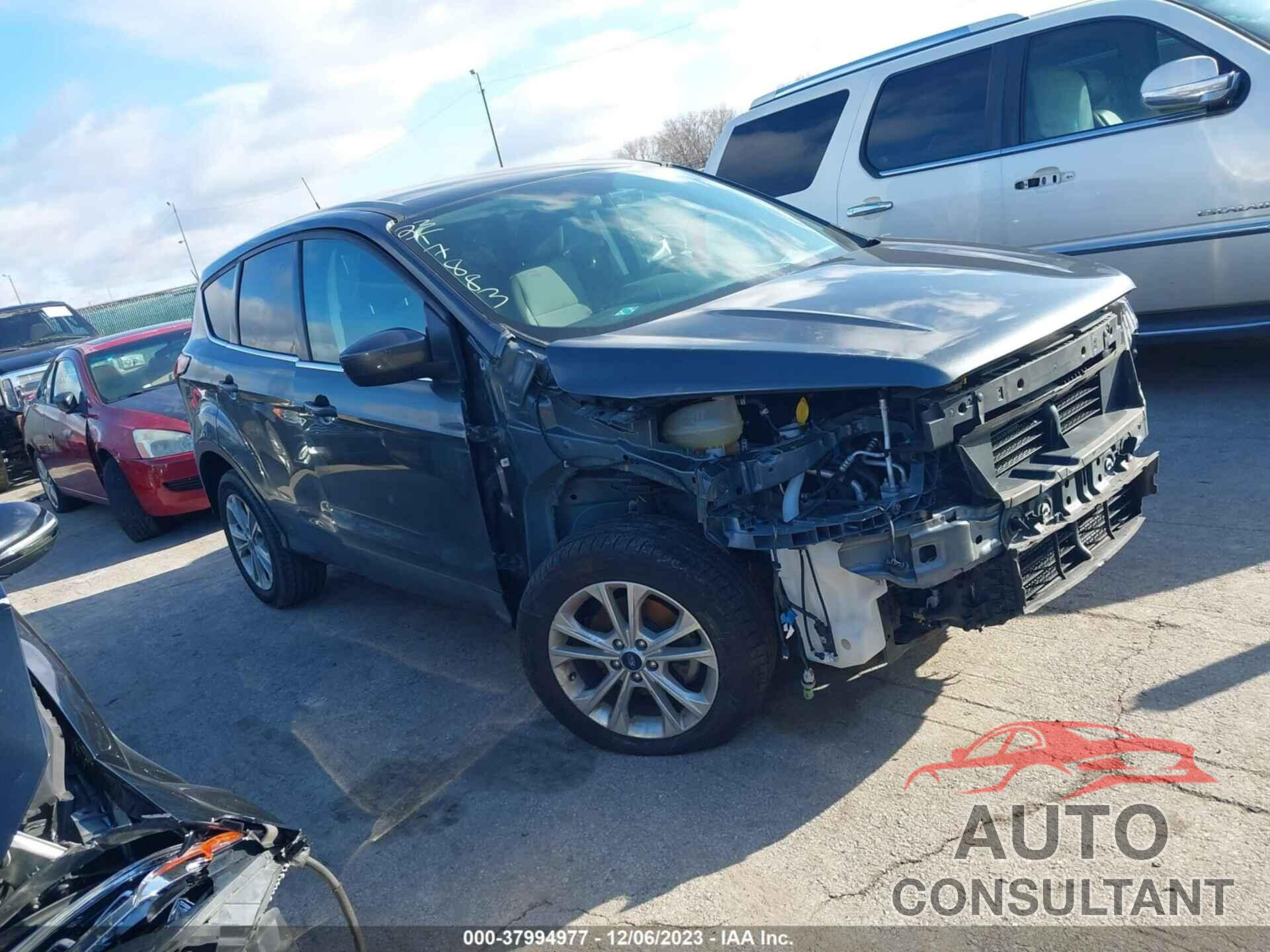 FORD ESCAPE 2019 - 1FMCU0GD3KUA51526