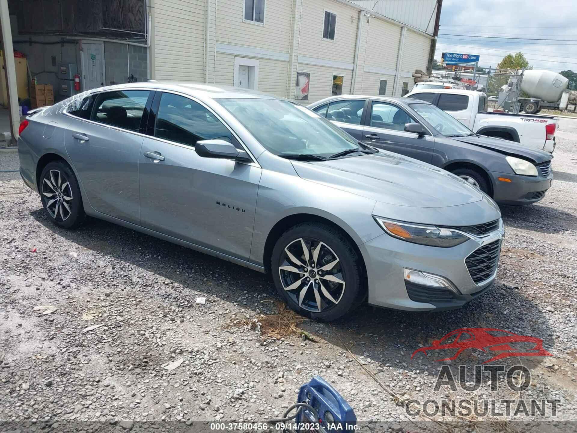 CHEVROLET MALIBU 2023 - 1G1ZG5ST1PF153378