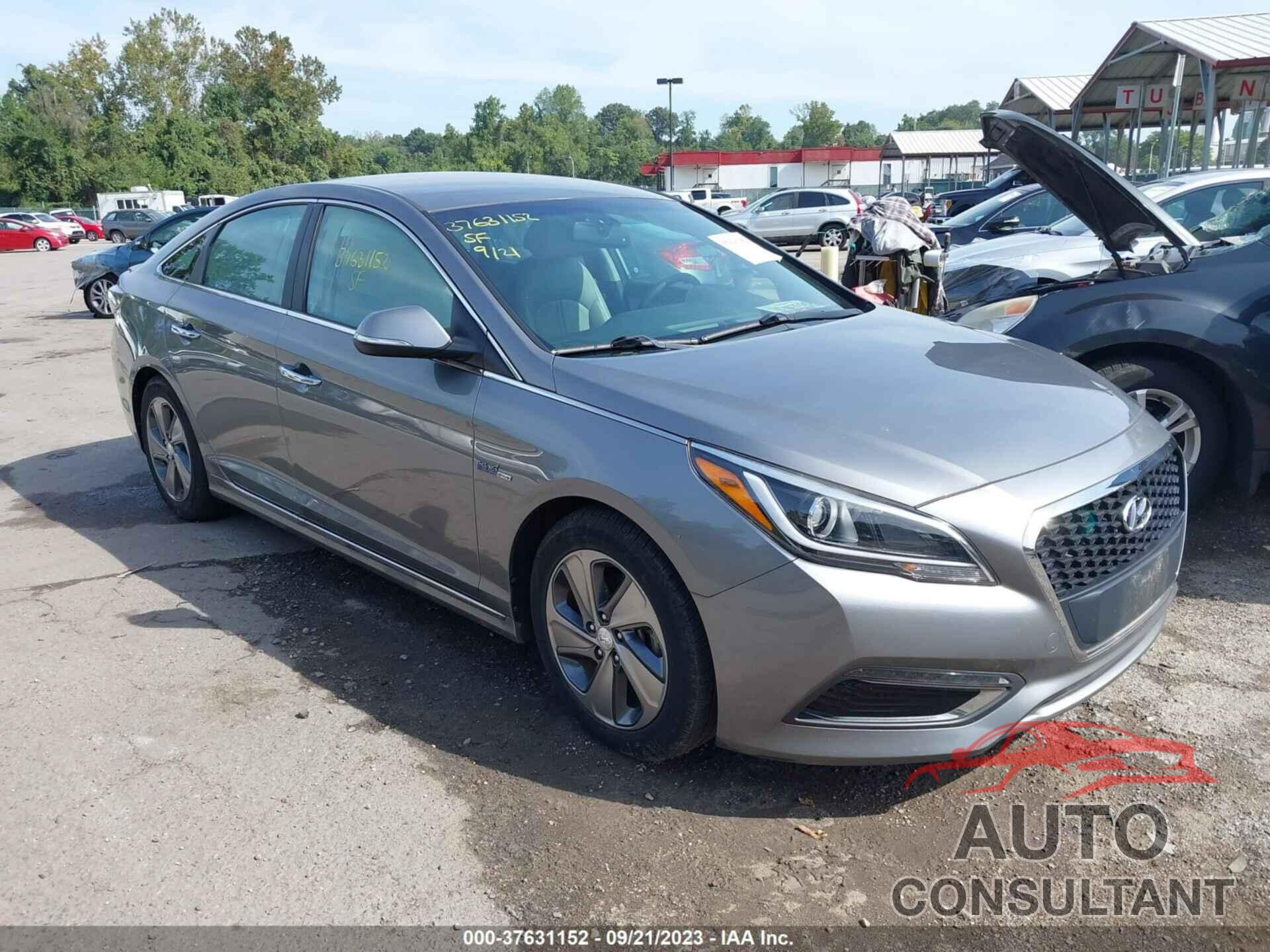 HYUNDAI SONATA HYBRID 2017 - KMHE34L32HA062429