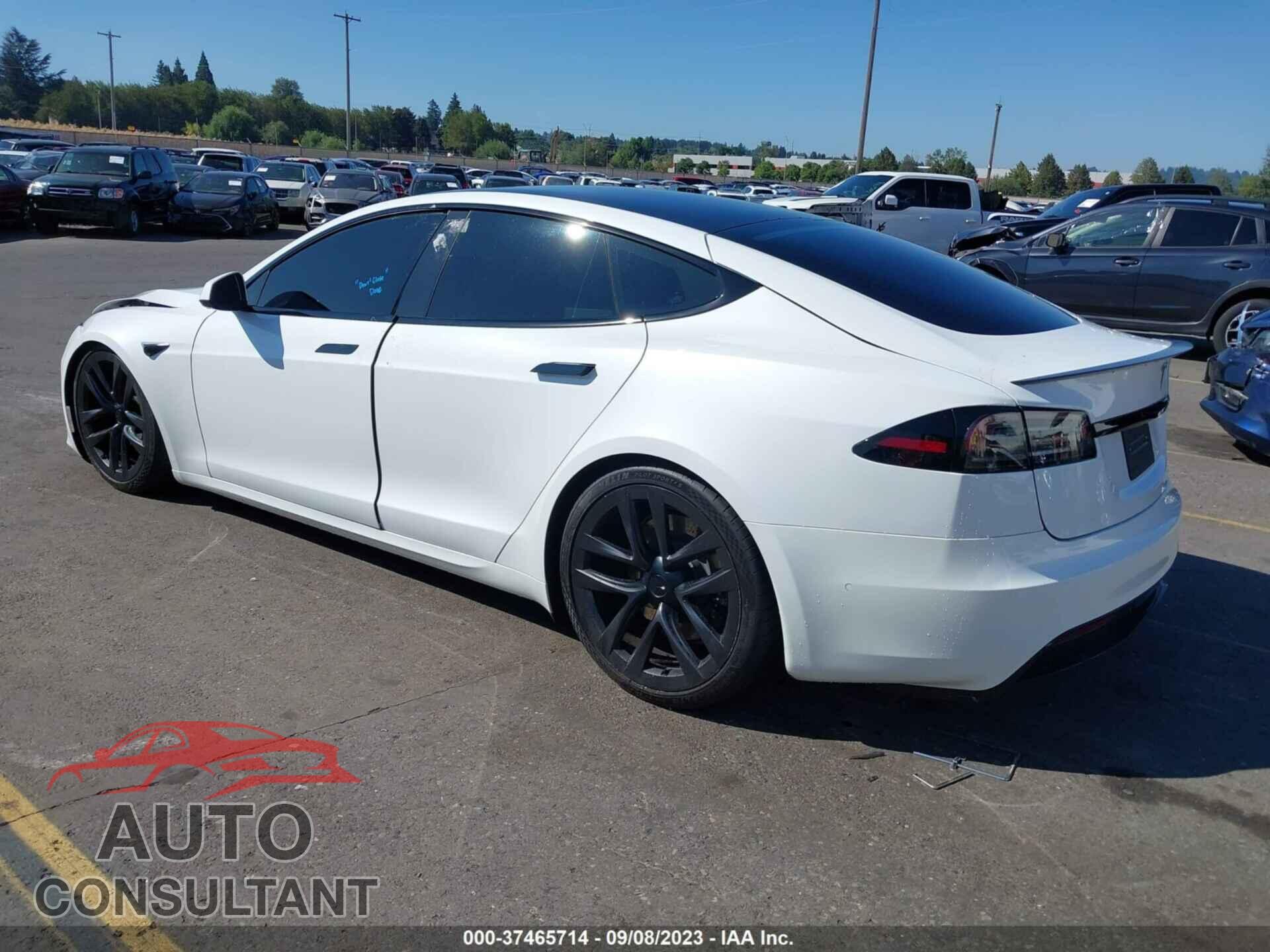 TESLA MODEL S 2022 - 5YJSA1E62NF490541