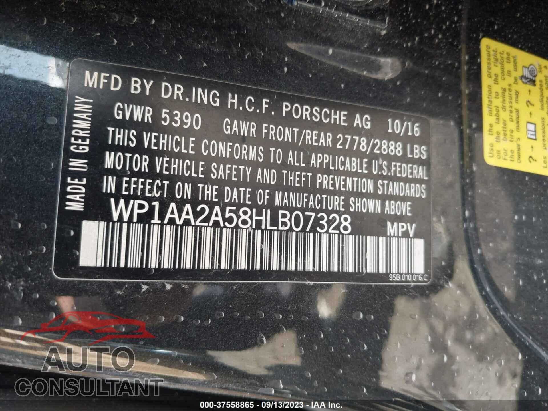 PORSCHE MACAN 2017 - WP1AA2A58HLB07328
