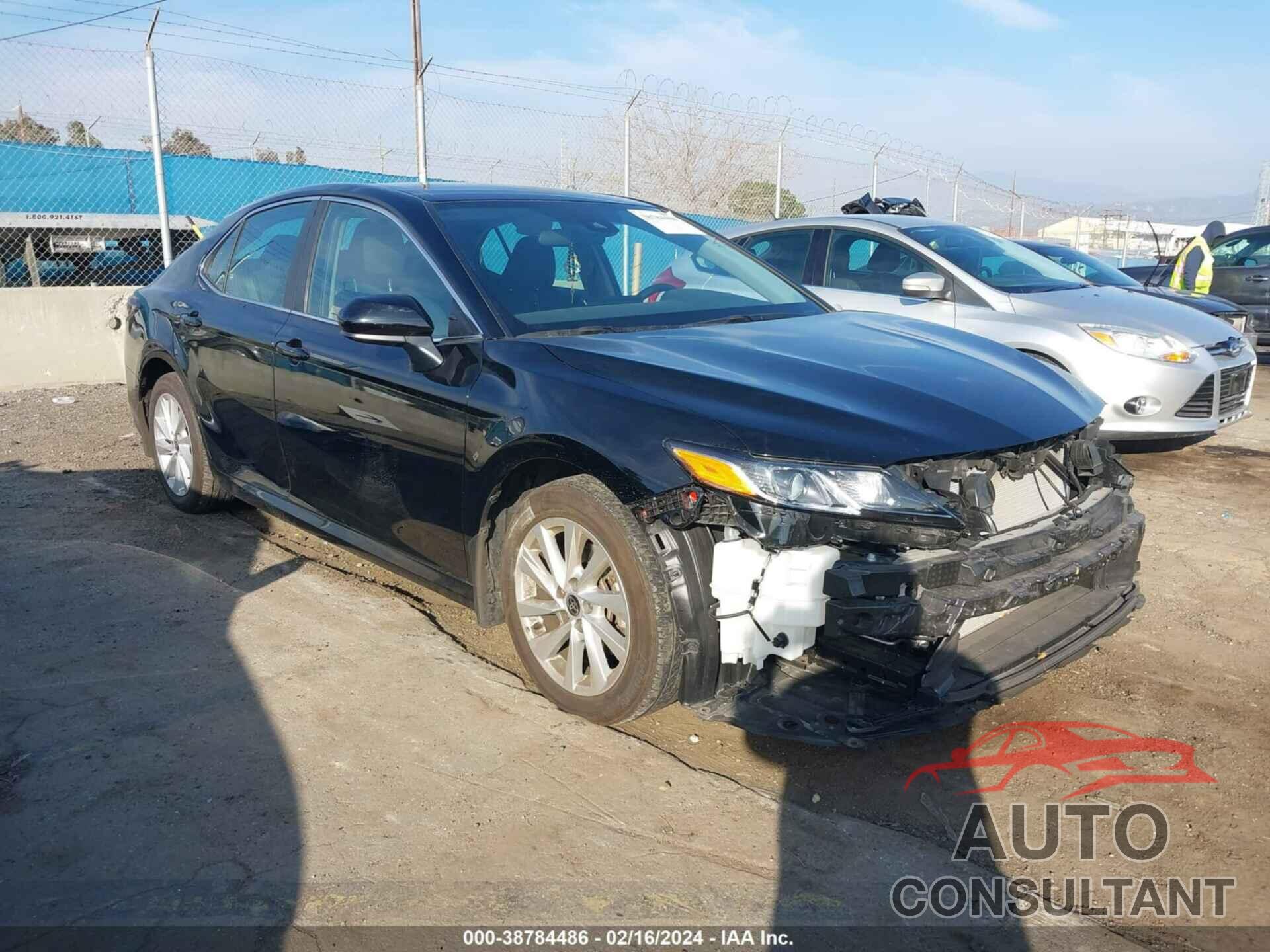 TOYOTA CAMRY 2023 - 4T1C11AK6PU741025