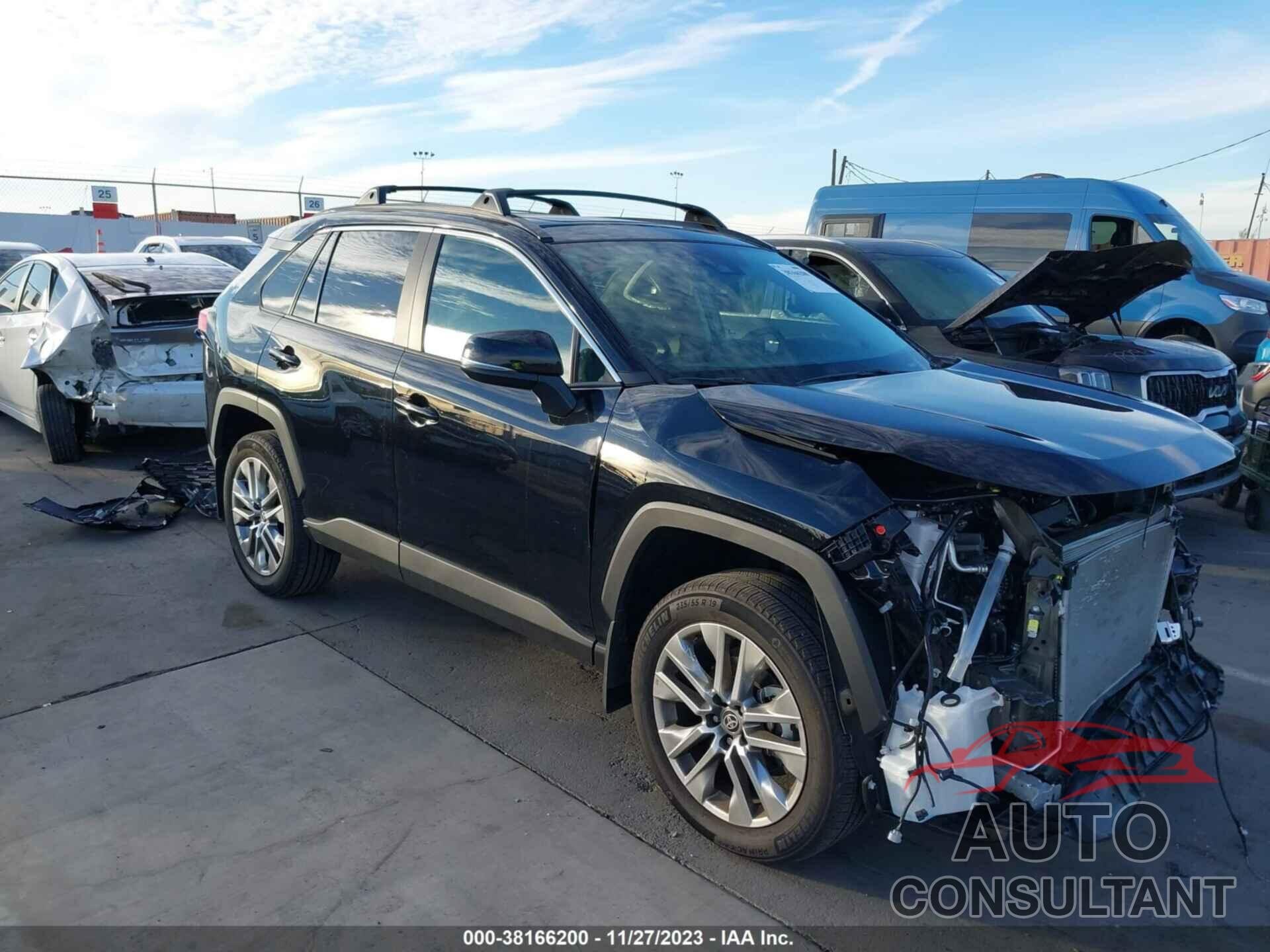 TOYOTA RAV4 2022 - 2T3C1RFV6NC212973