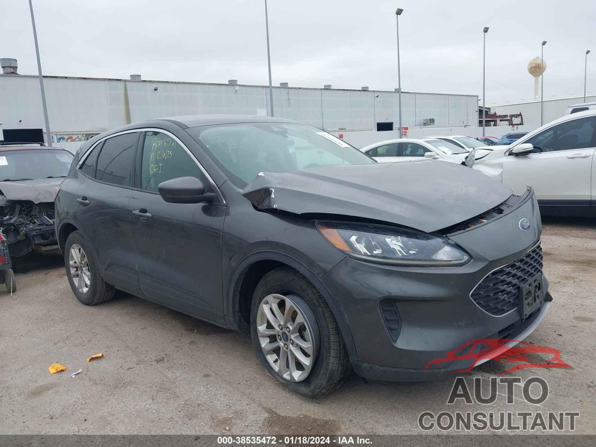 FORD ESCAPE 2020 - 1FMCU0G68LUB84513