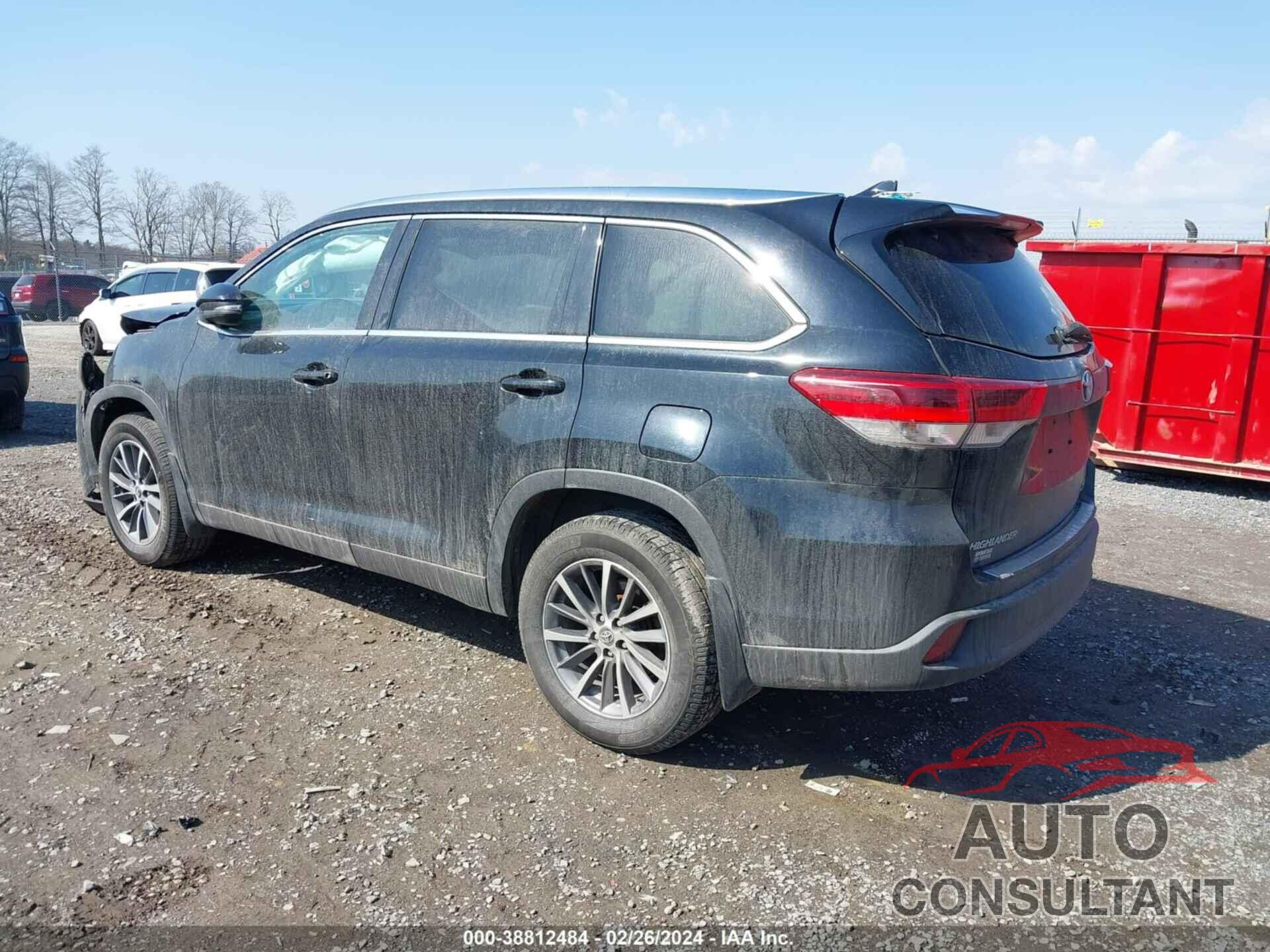 TOYOTA HIGHLANDER 2019 - 5TDJZRFH3KS597723