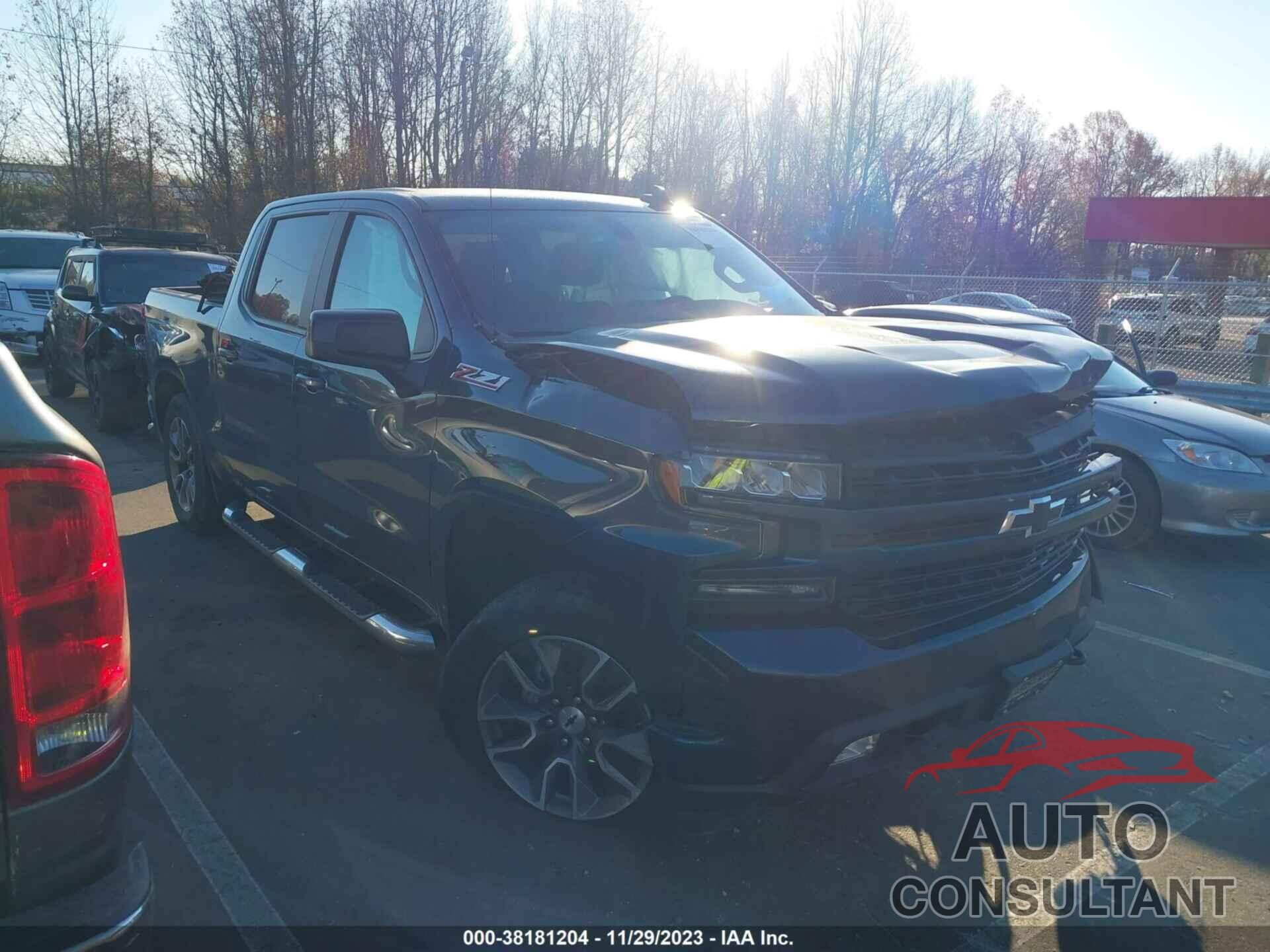 CHEVROLET SILVERADO 2021 - 3GCUYEED0MG189768