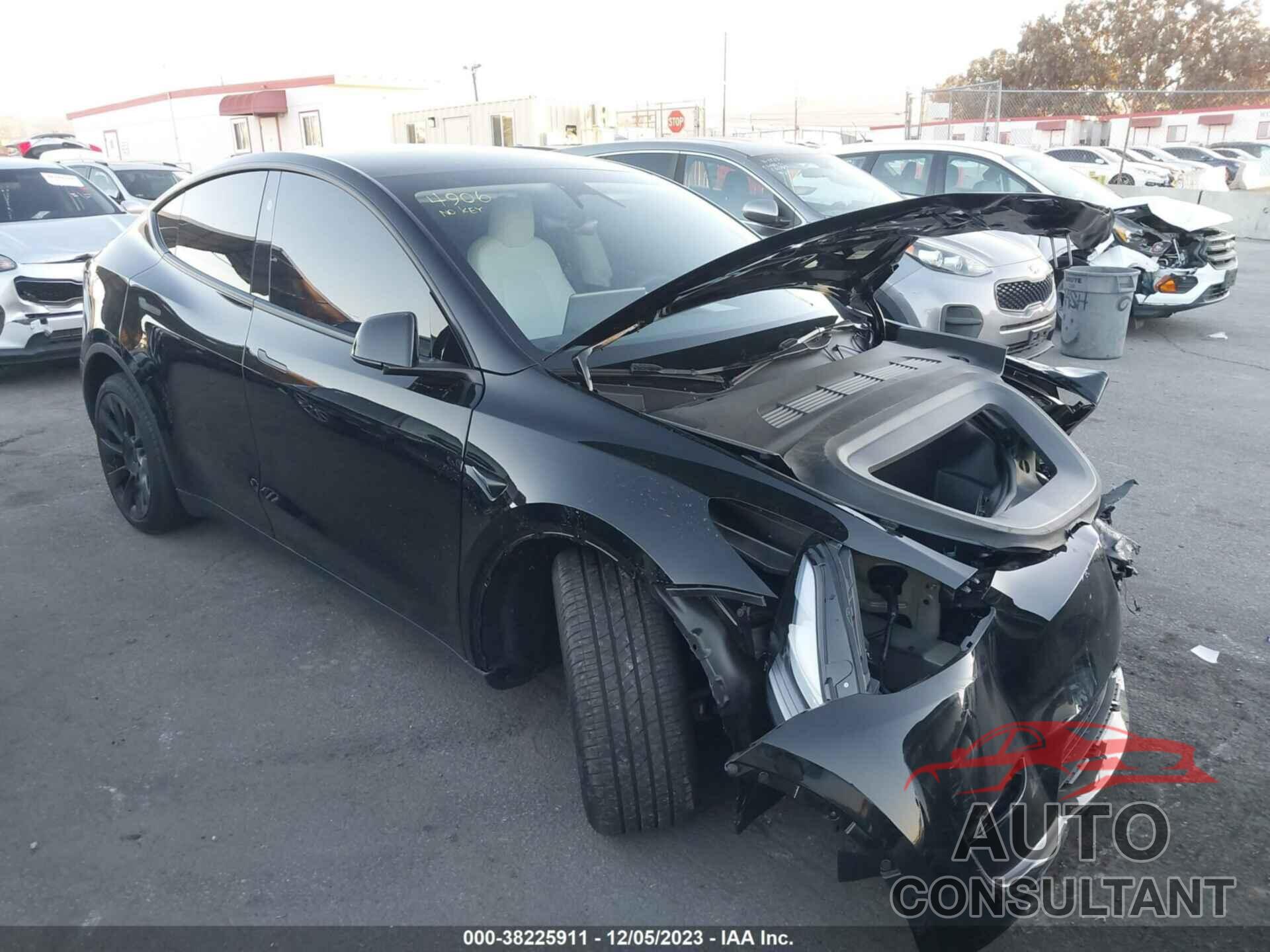 TESLA MODEL Y 2023 - 7SAYGDEE0PF844984