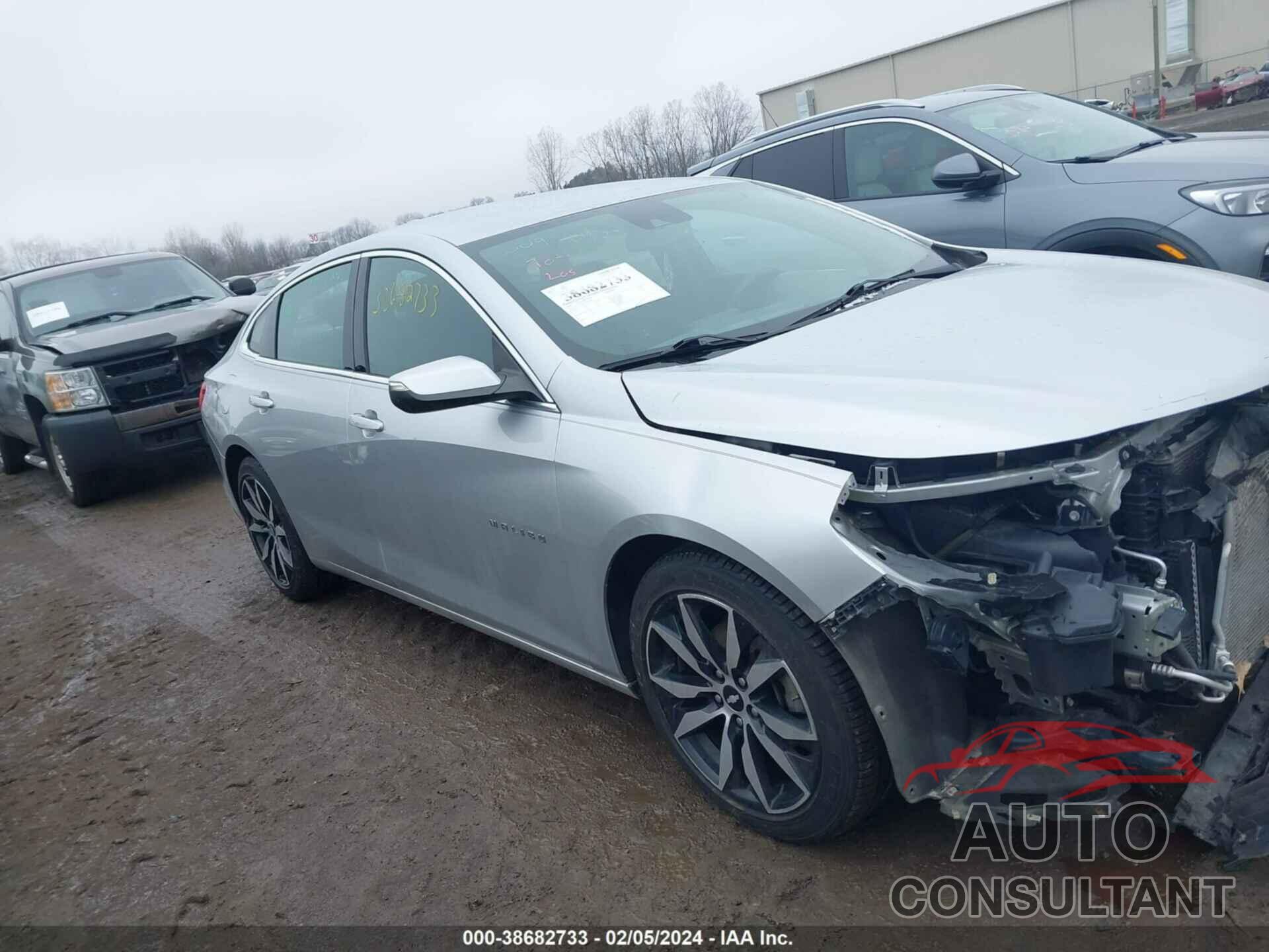 CHEVROLET MALIBU 2016 - 1G1ZF5SX3GF207656
