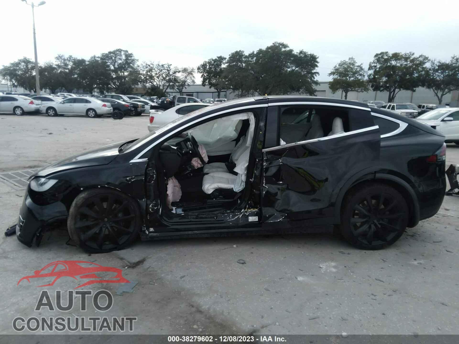 TESLA MODEL X 2020 - 5YJXCBE29LF300413