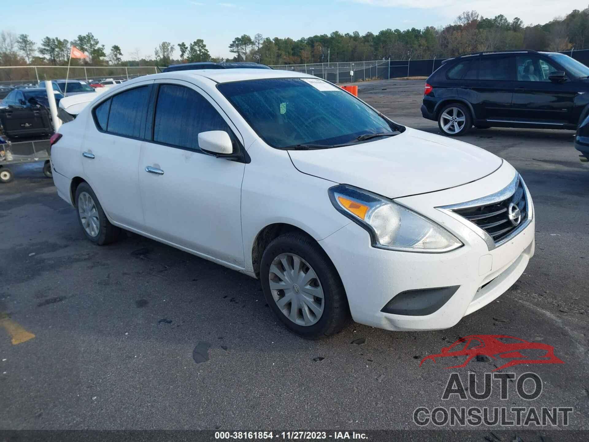 NISSAN VERSA 2017 - 3N1CN7AP6HL871523