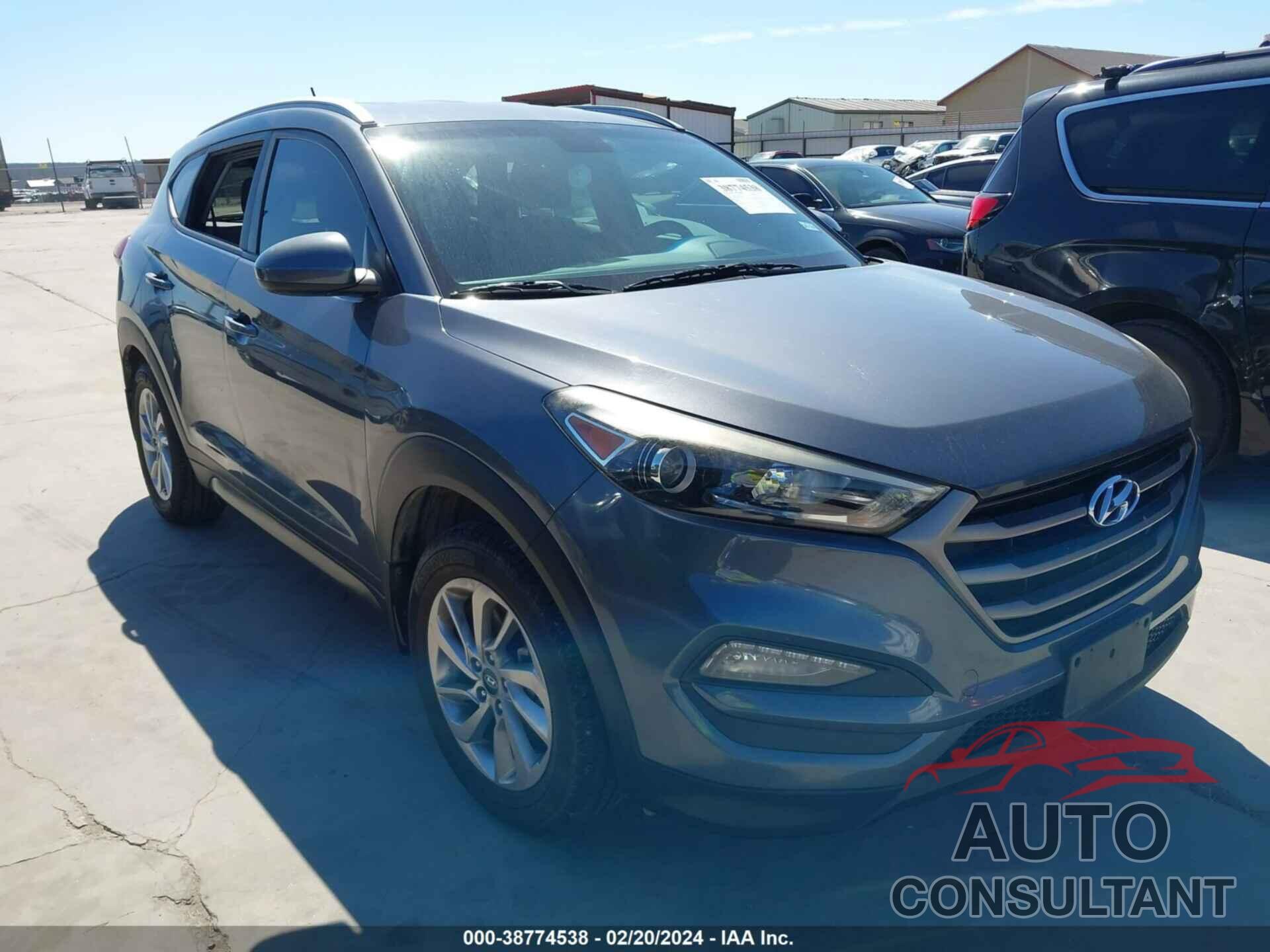 HYUNDAI TUCSON 2016 - KM8J3CA40GU179685