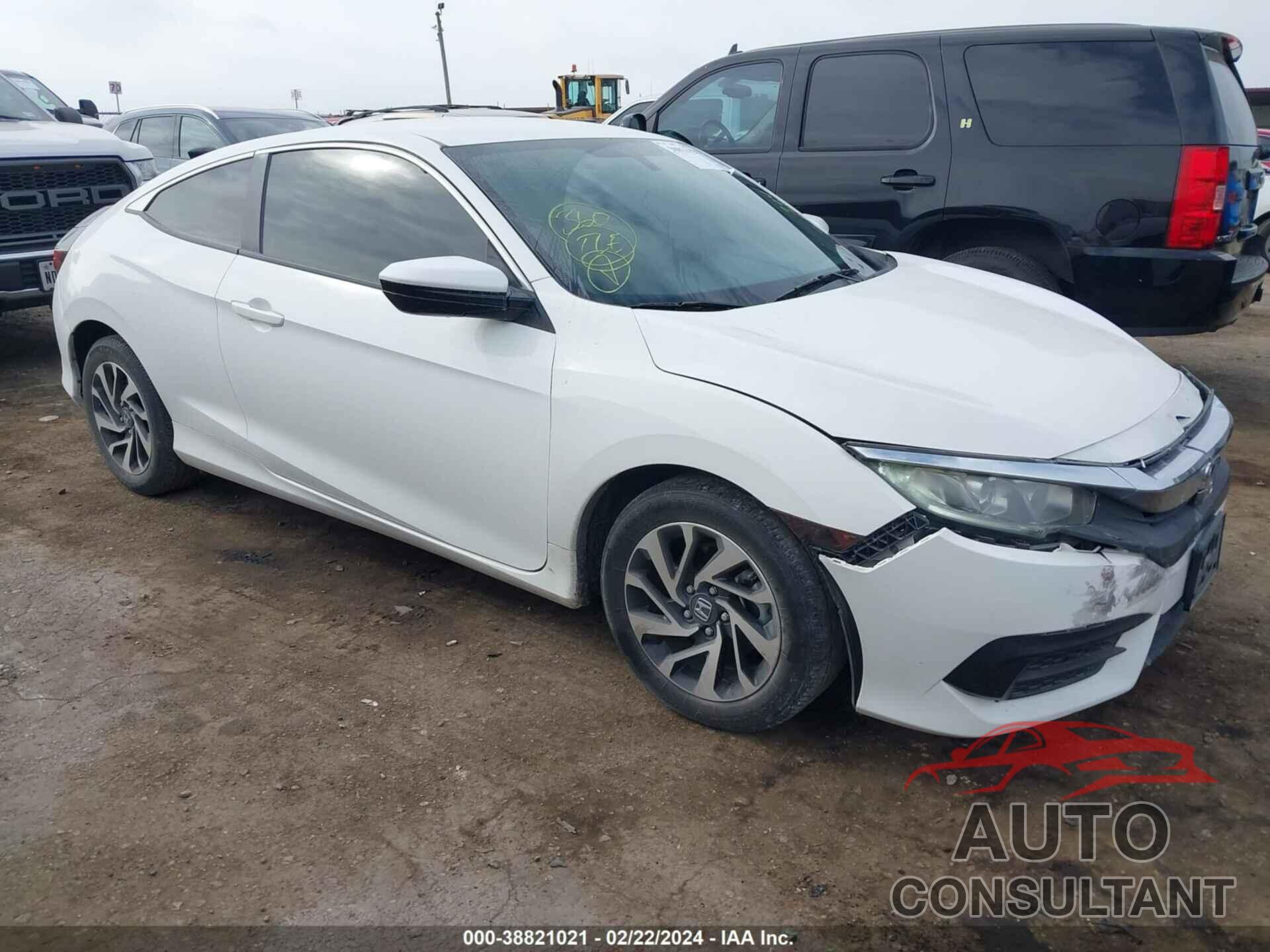 HONDA CIVIC 2018 - 2HGFC4B53JH304620