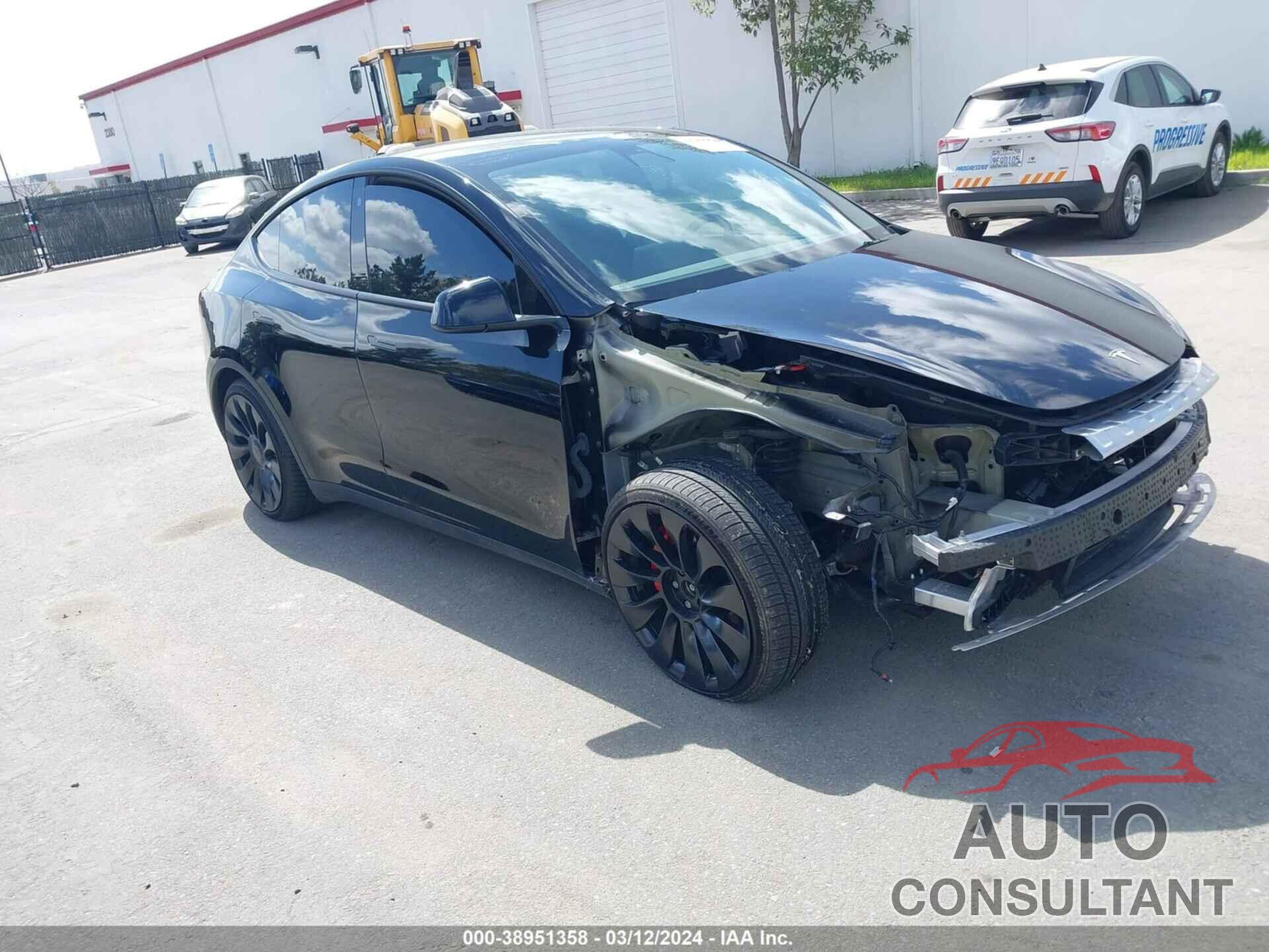 TESLA MODEL Y 2022 - 7SAYGDEF3NF407440