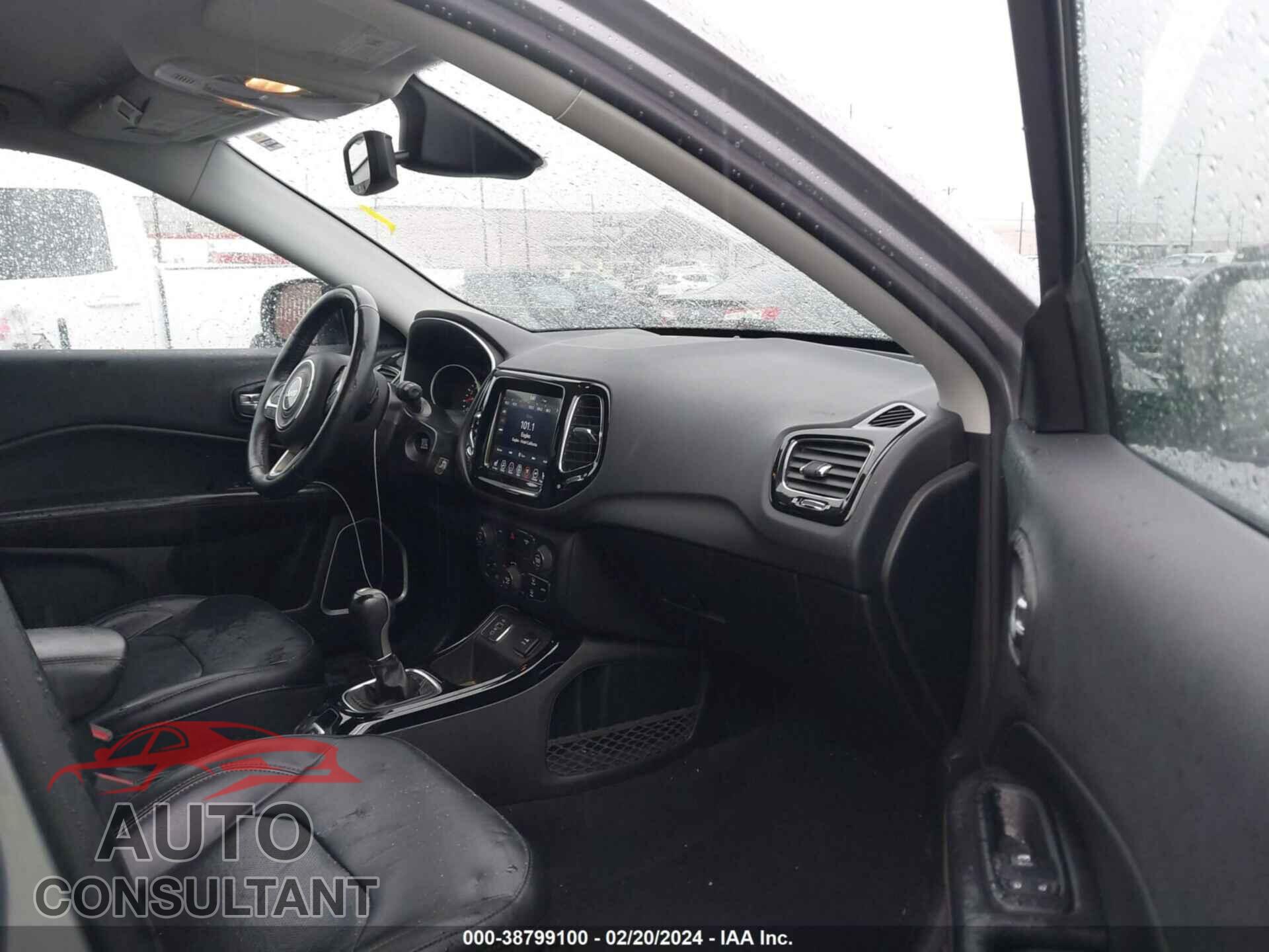 JEEP COMPASS 2019 - 3C4NJCCB3KT659889