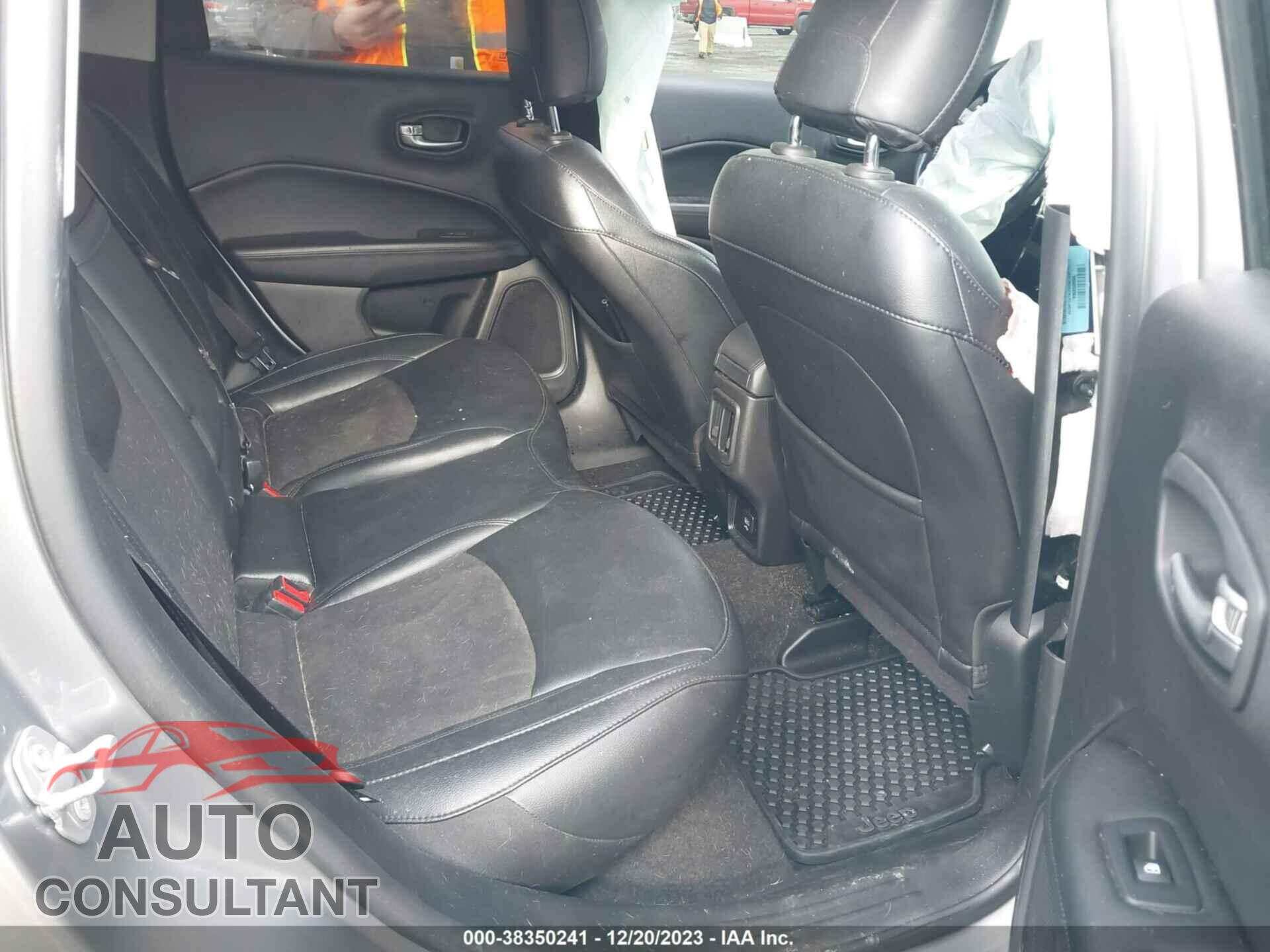 JEEP COMPASS 2020 - 3C4NJDBB3LT115207