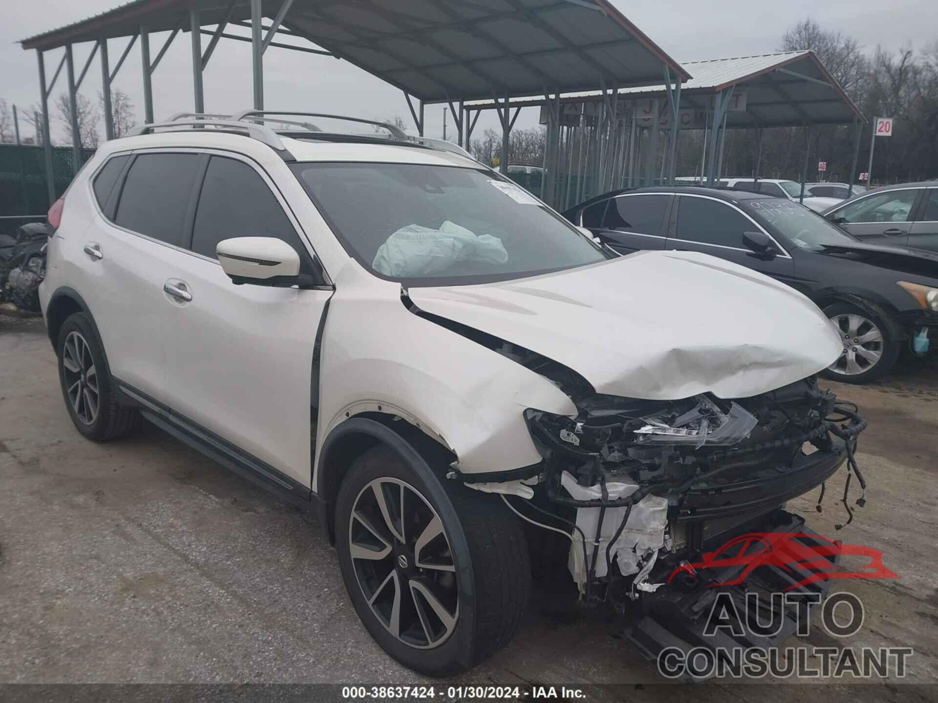 NISSAN ROGUE 2018 - JN8AT2MV7JW349124