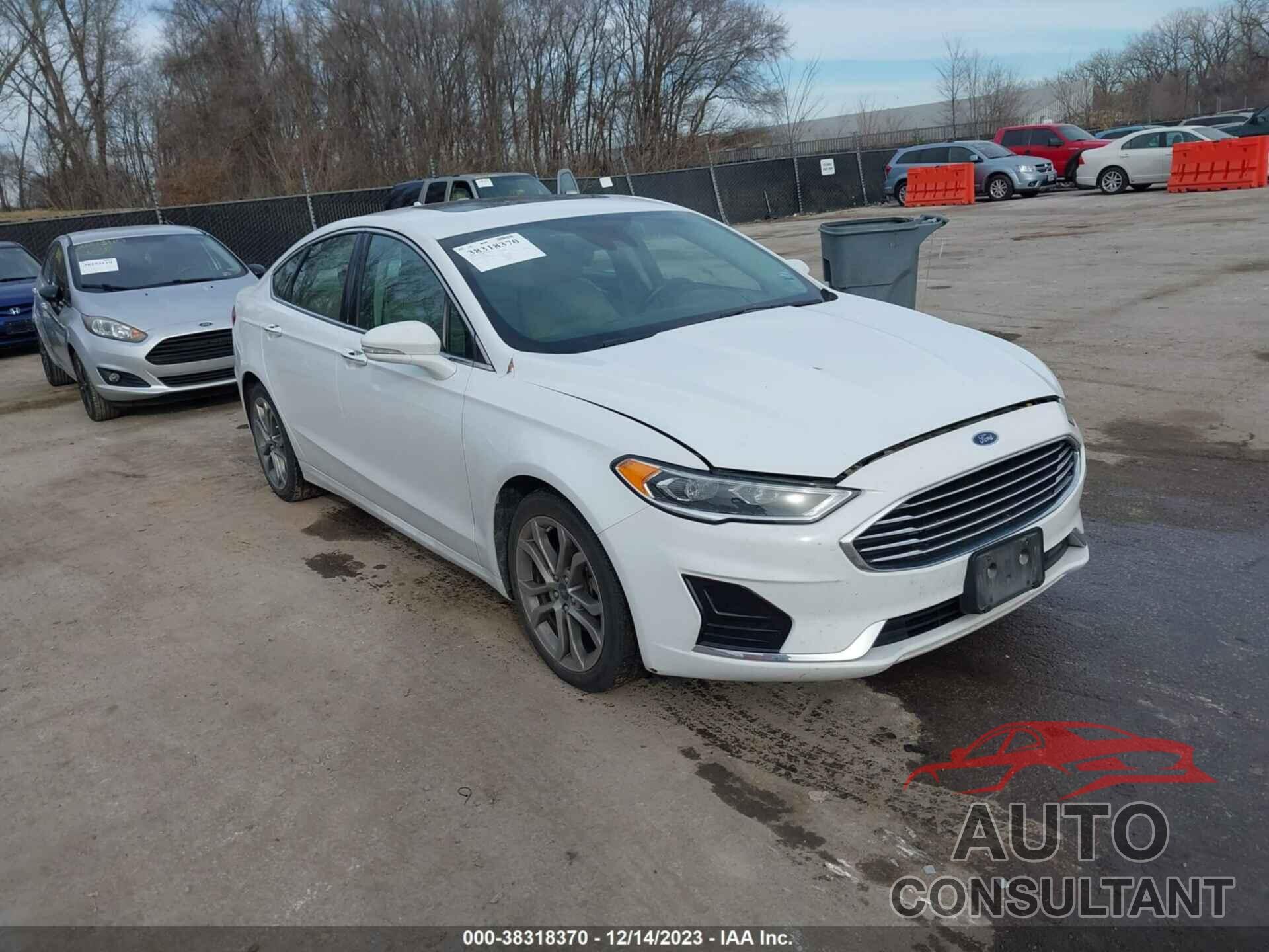 FORD FUSION 2019 - 3FA6P0CD5KR150988