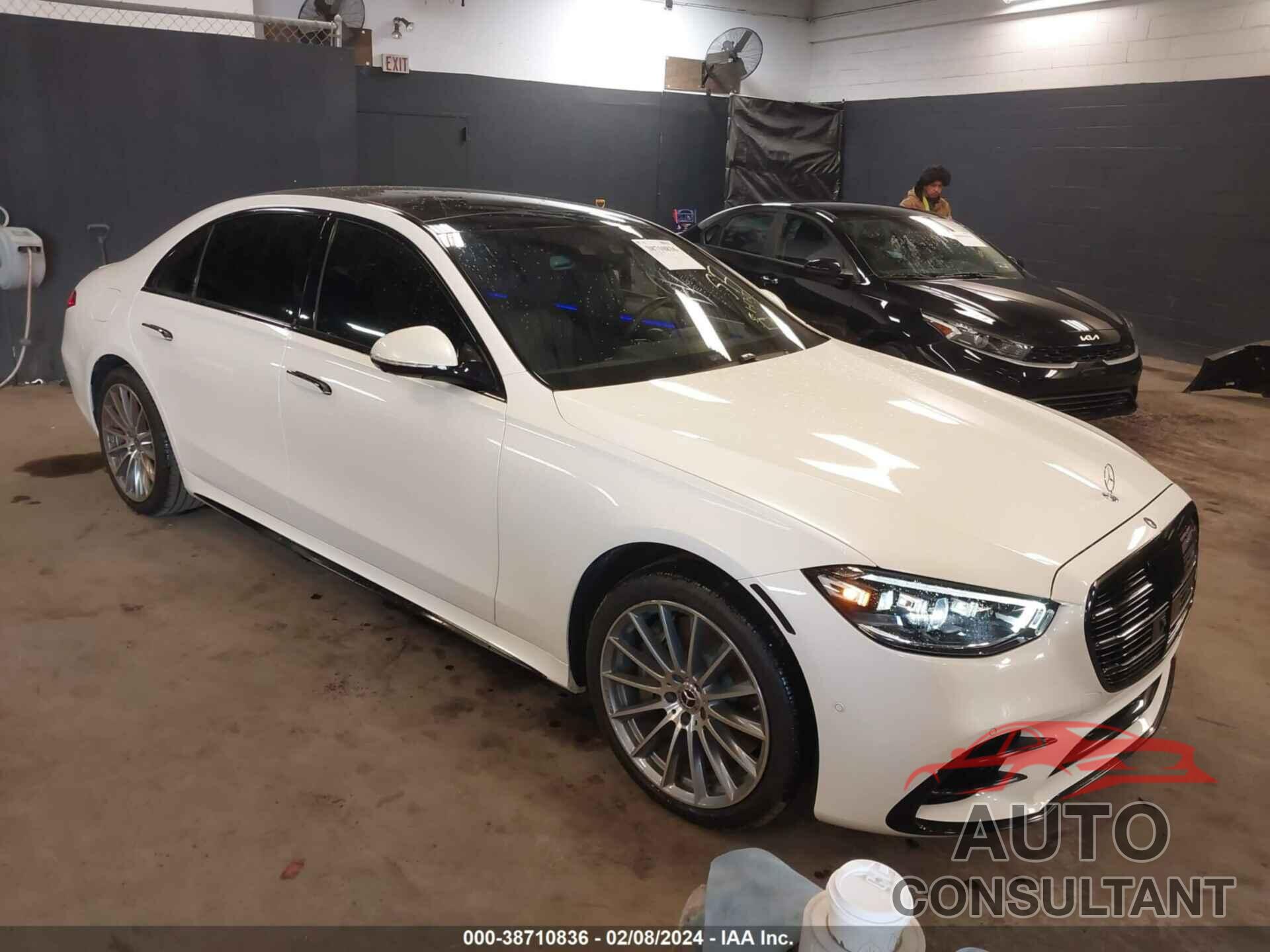 MERCEDES-BENZ S 500 2022 - W1K6G6DB1NA105335