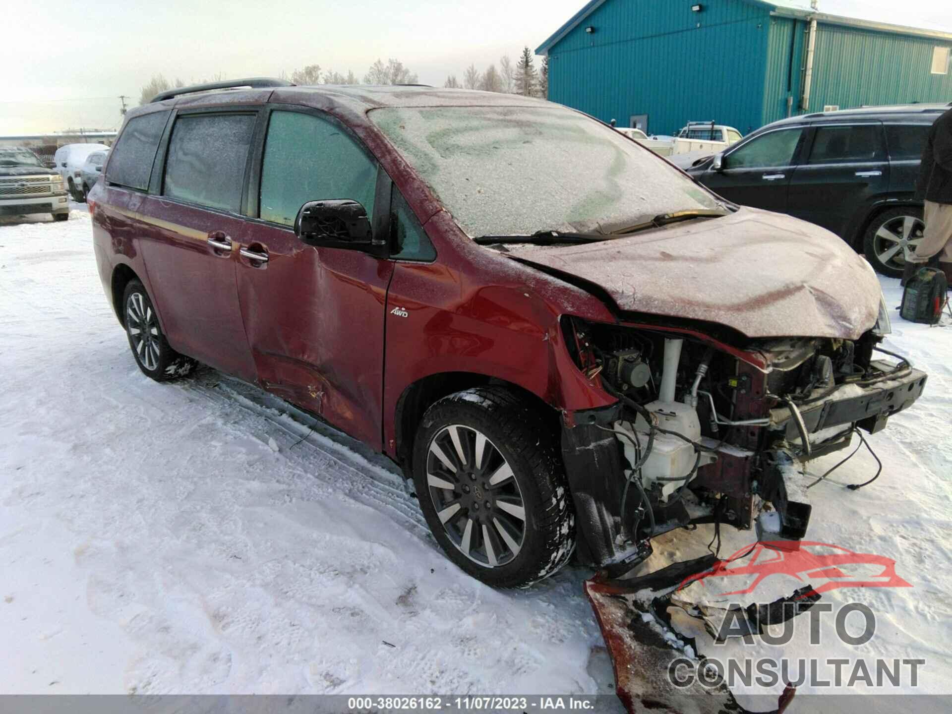 TOYOTA SIENNA 2018 - 5TDDZ3DCXJS197433