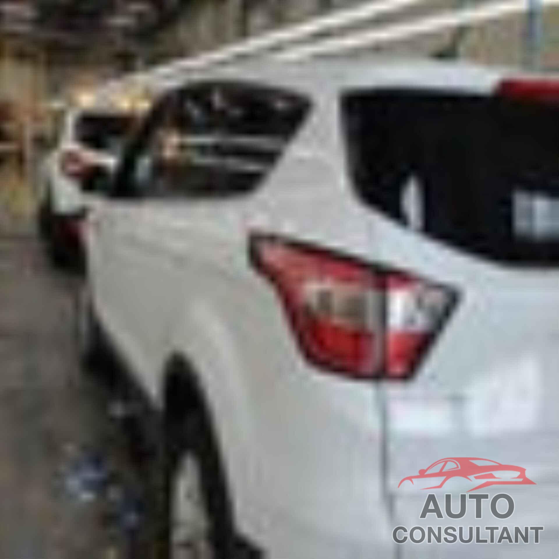 FORD ESCAPE 2017 - 1FMCU0GDXHUE76878