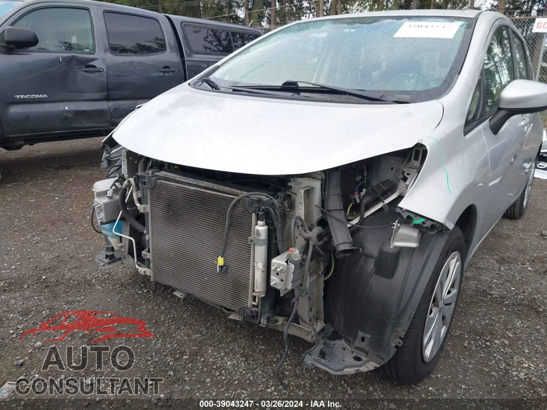NISSAN VERSA NOTE 2017 - 3N1CE2CP3HL366359