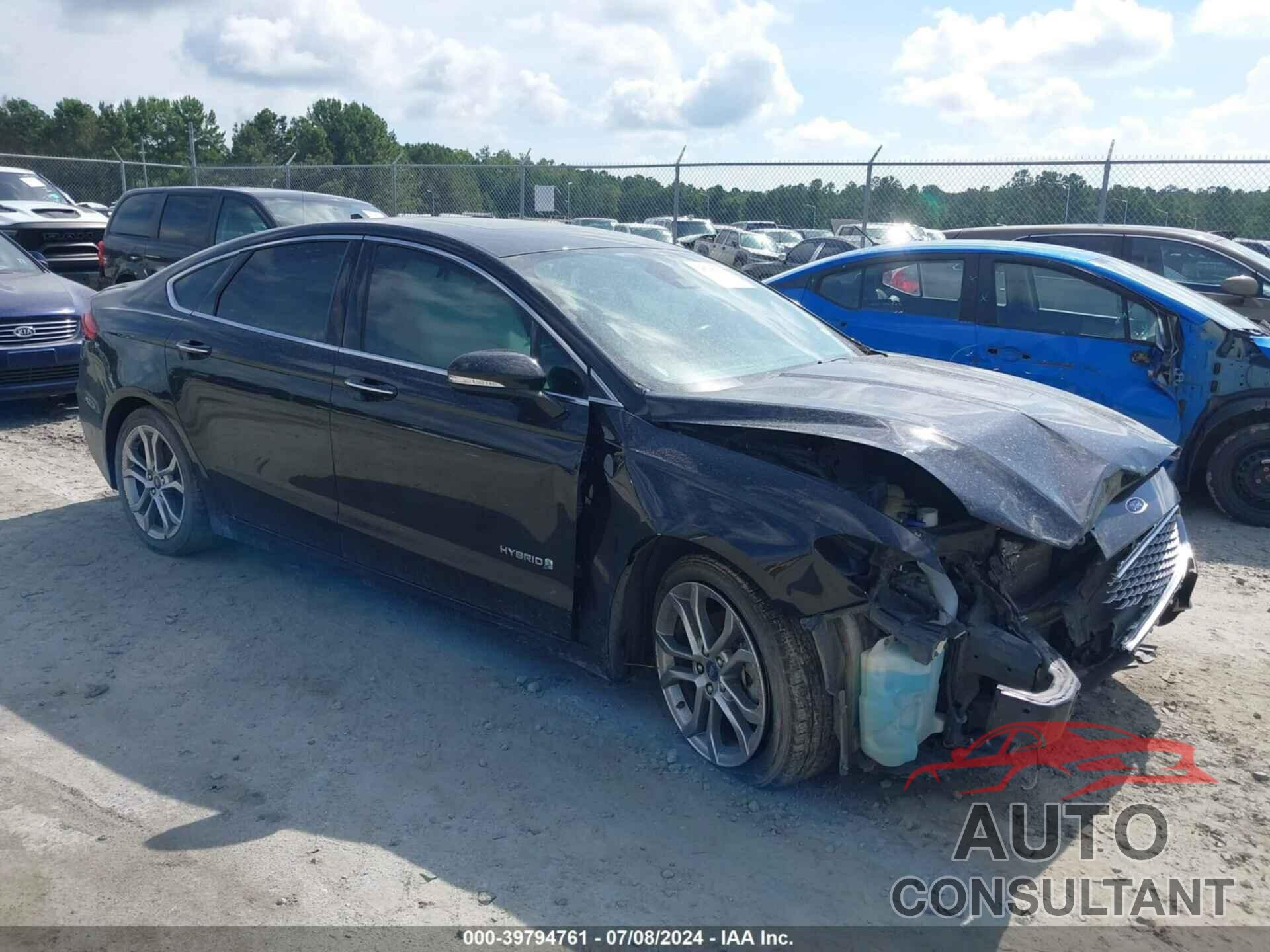 FORD FUSION HYBRID 2019 - 3FA6P0RU4KR110022