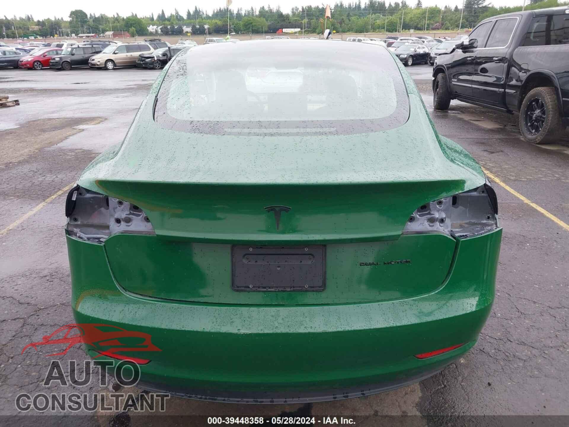 TESLA MODEL 3 2020 - 5YJ3E1EB8LF735538