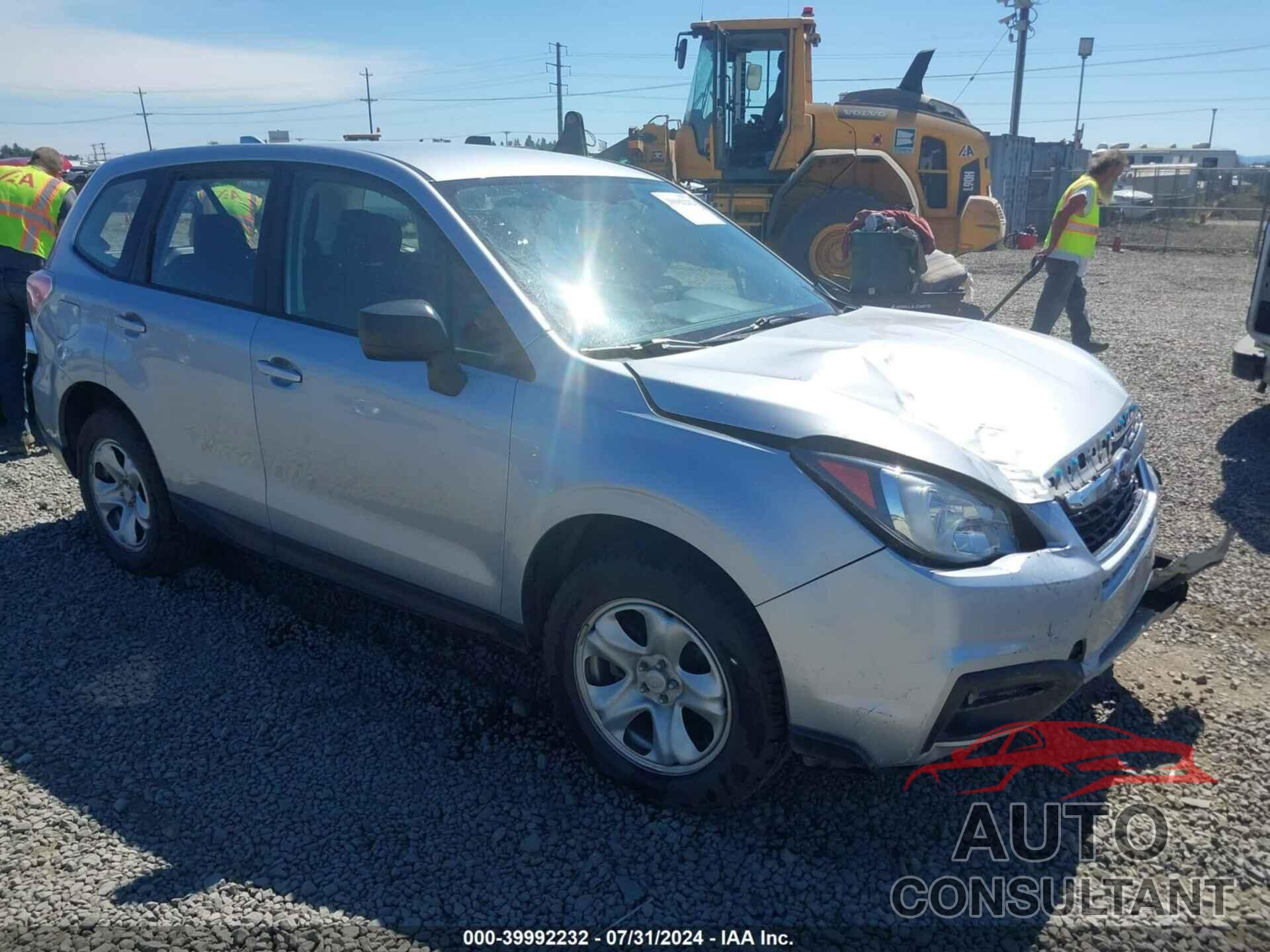 SUBARU FORESTER 2018 - JF2SJAAC0JH598048