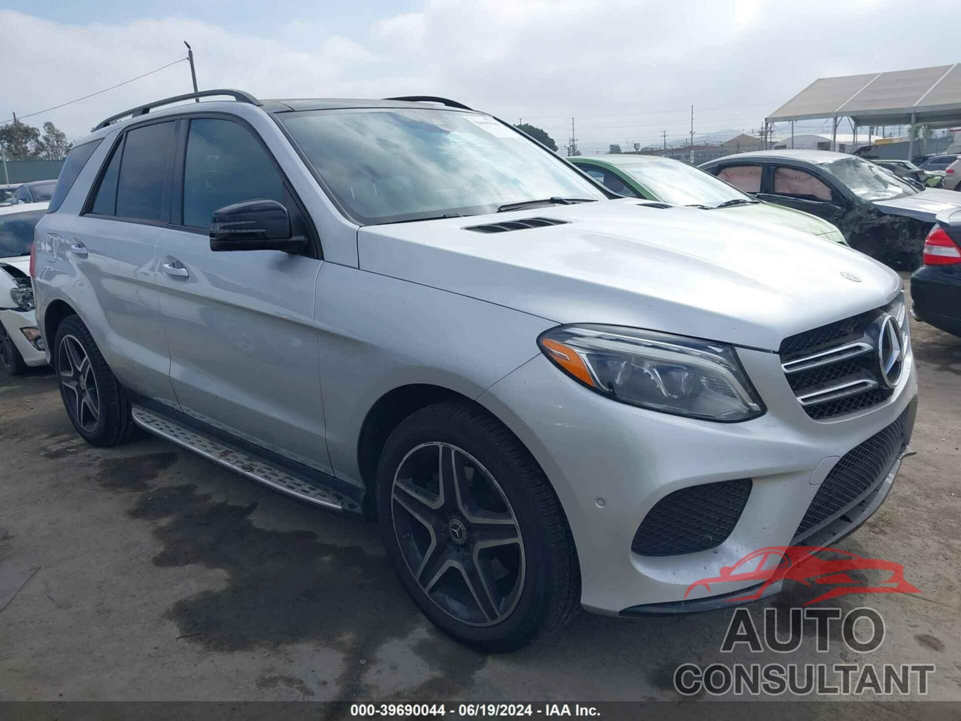 MERCEDES-BENZ GLE 350 2018 - 4JGDA5JB7JB195947