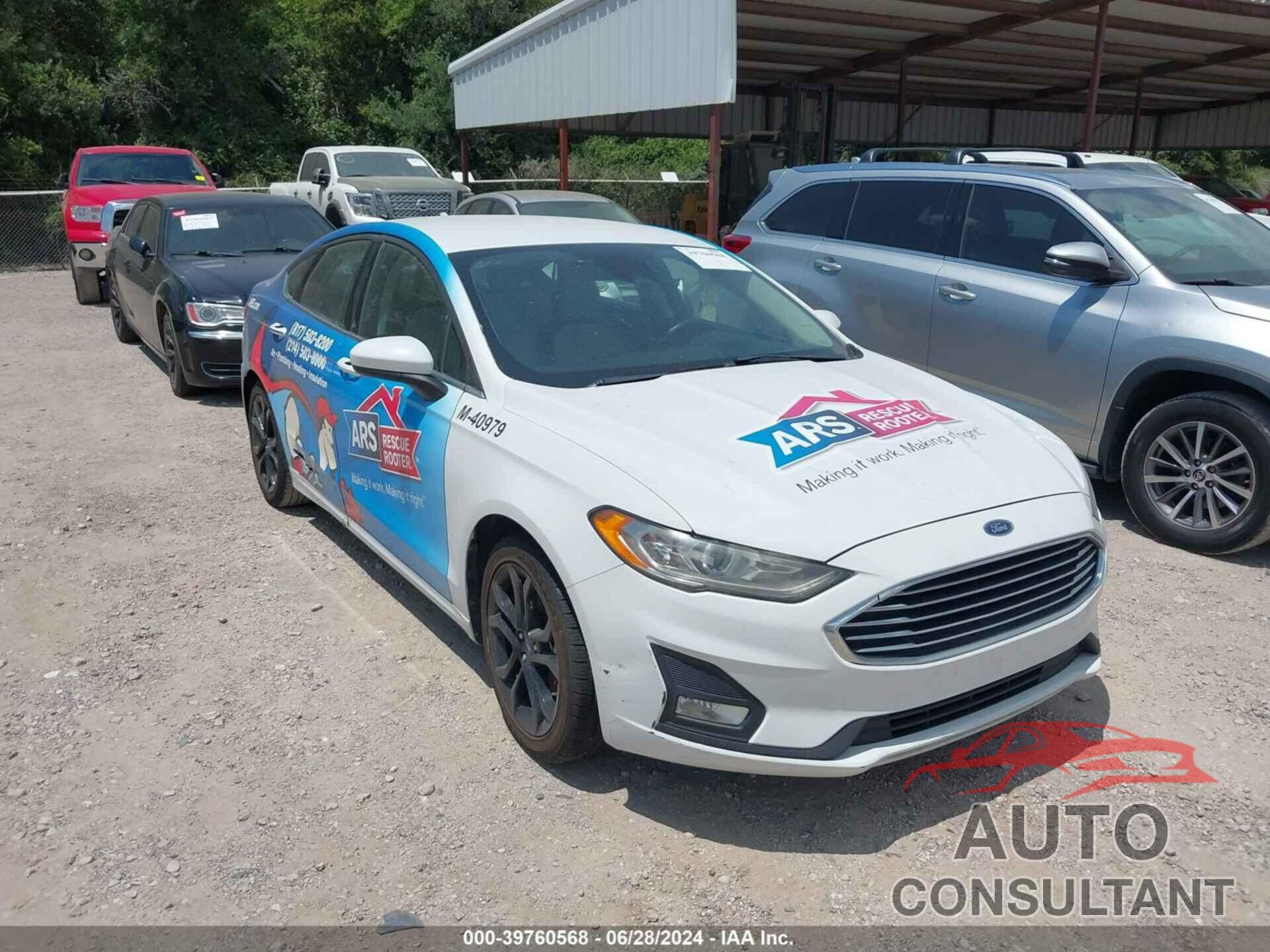 FORD FUSION 2019 - 3FA6P0HD5KR127607