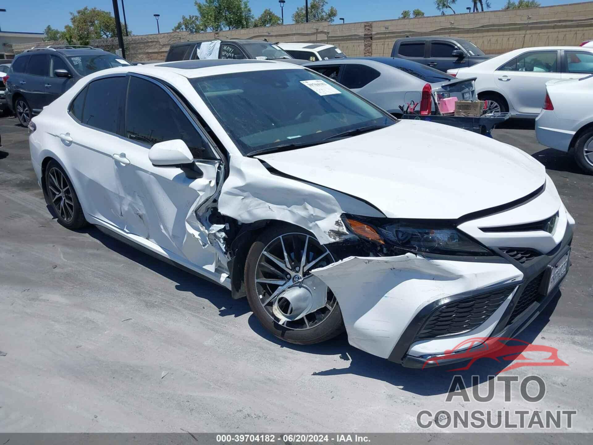 TOYOTA CAMRY 2023 - 4T1T11AK9PU832032