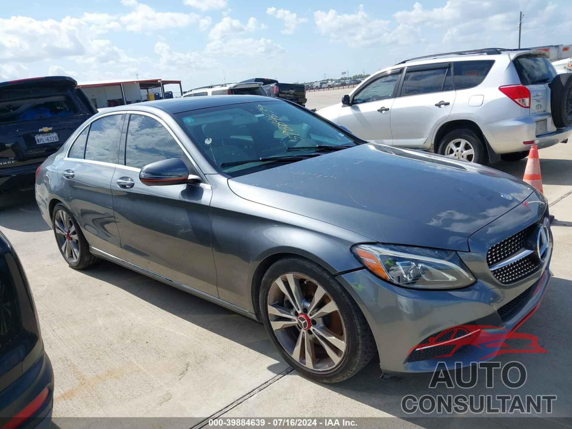 MERCEDES-BENZ C 300 2017 - 55SWF4JB3HU183485