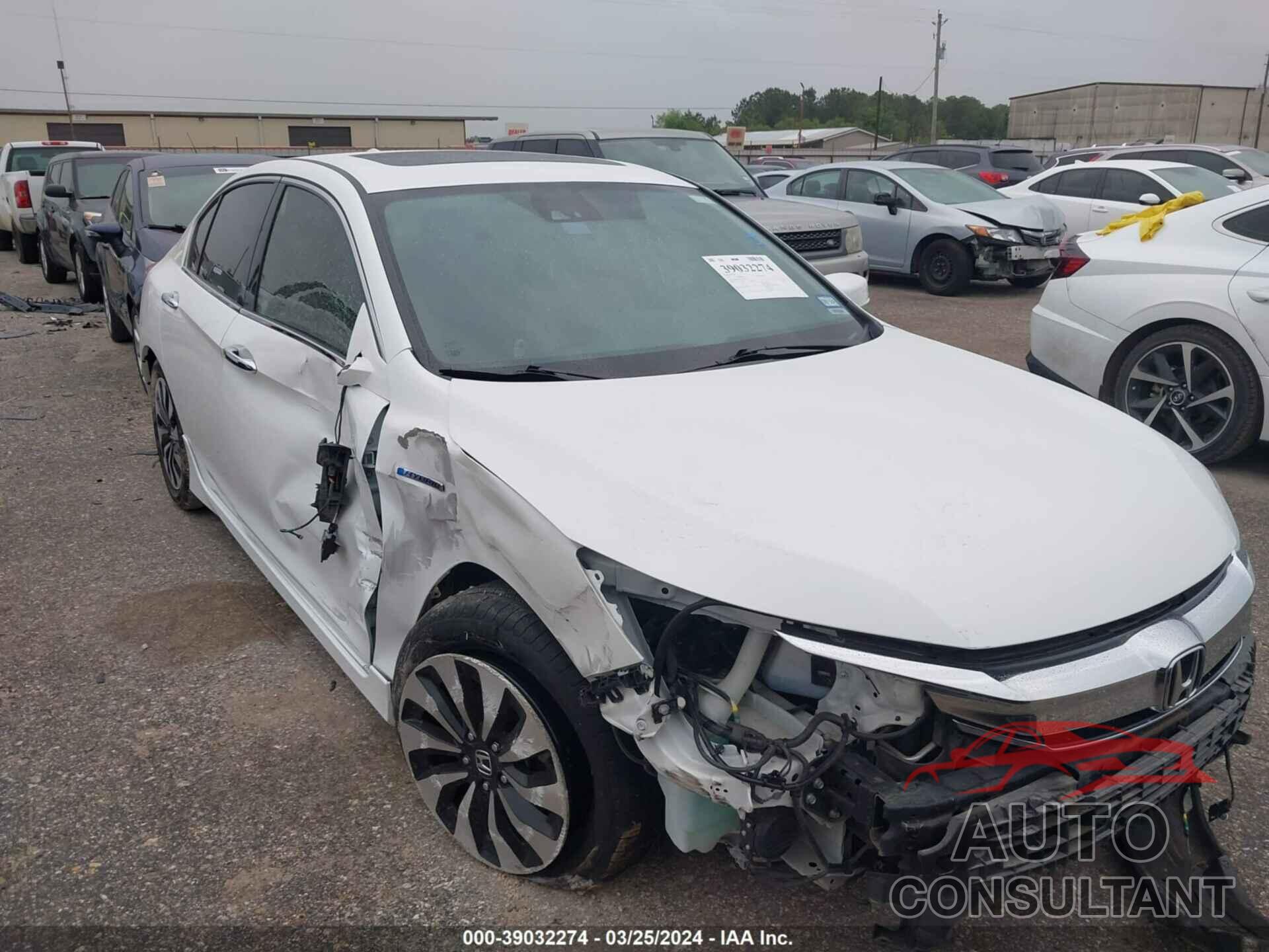 HONDA ACCORD 2017 - JHMCR6F78HC027546