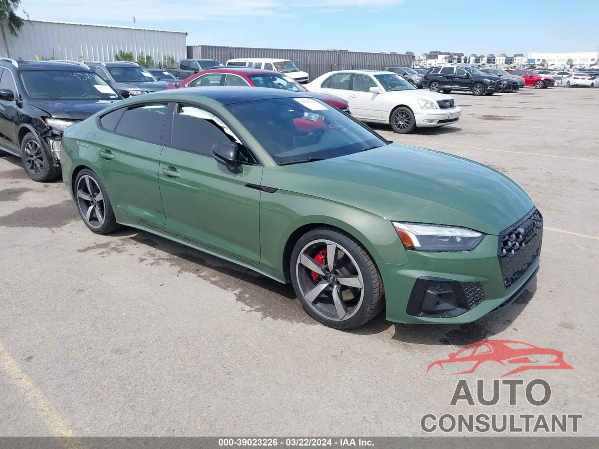 AUDI A5 SPORTBACK 2022 - WAUFACF50NA039987