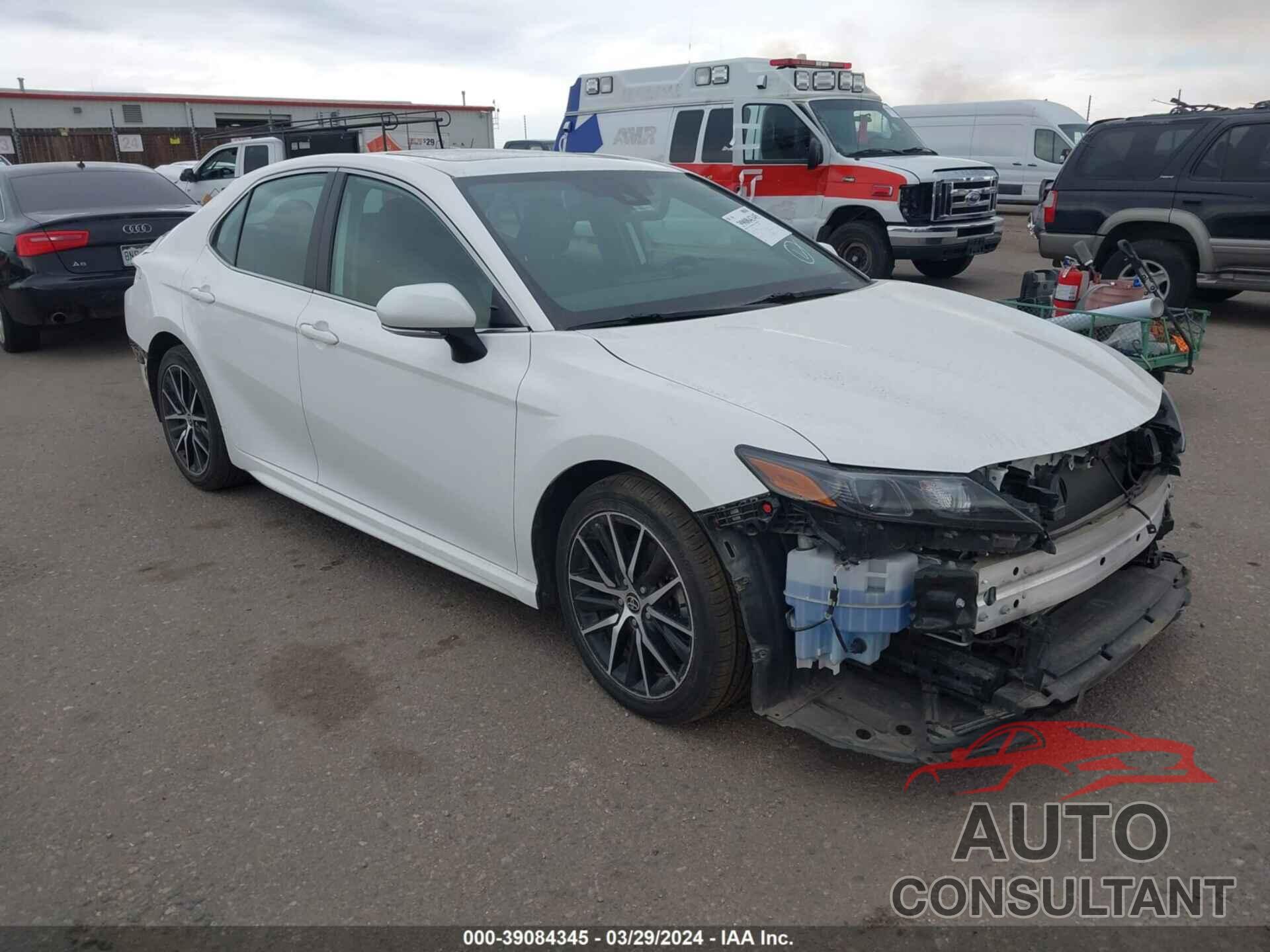 TOYOTA CAMRY 2021 - 4T1G11AK9MU494922