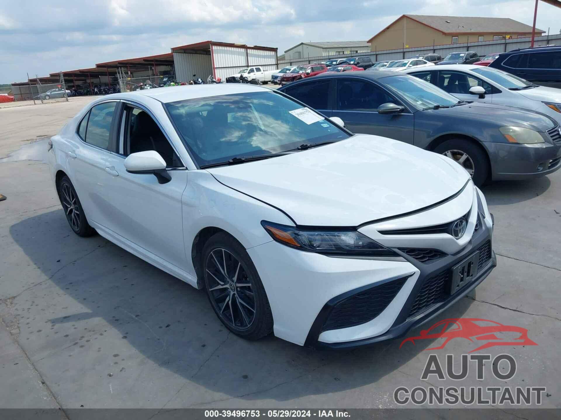 TOYOTA CAMRY 2021 - 4T1G11AKXMU596083