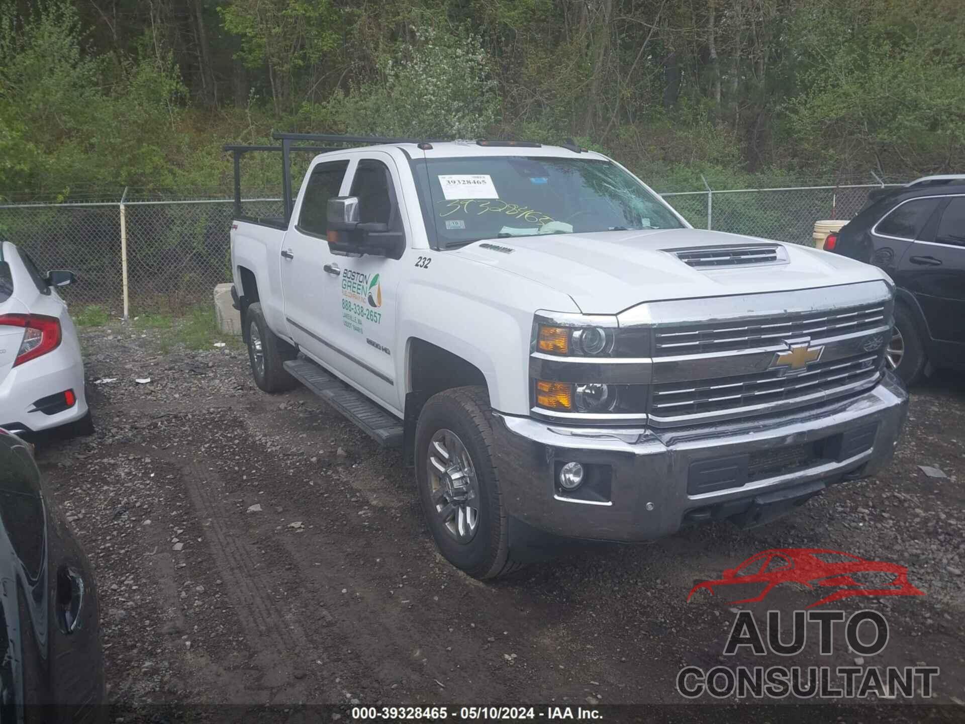 CHEVROLET SILVERADO 2500HD 2018 - 1GC1KWEY7JF264783