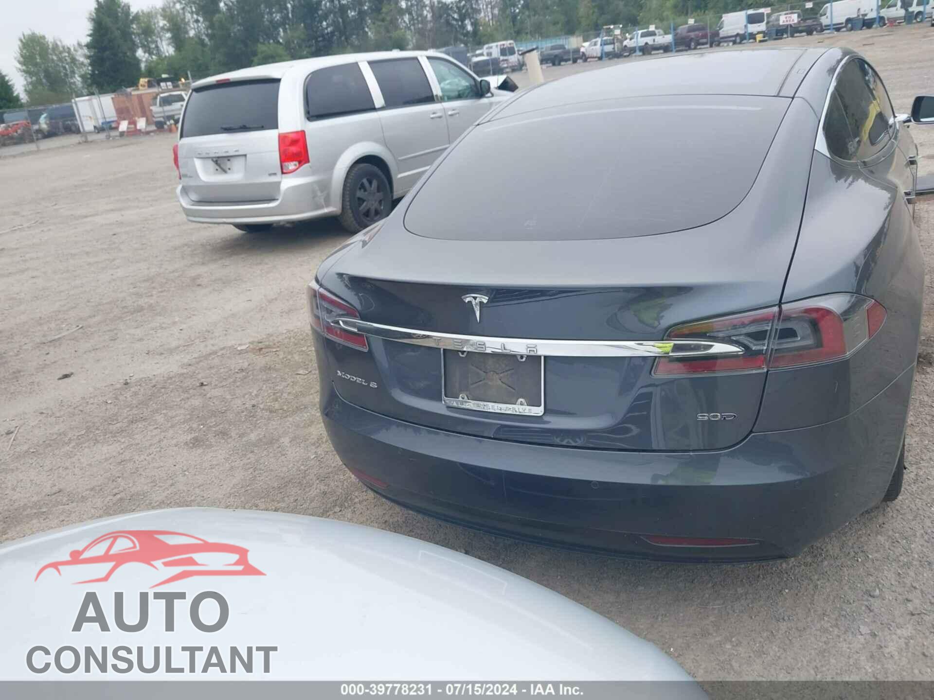 TESLA MODEL S 2016 - 5YJSA1E25GF144807