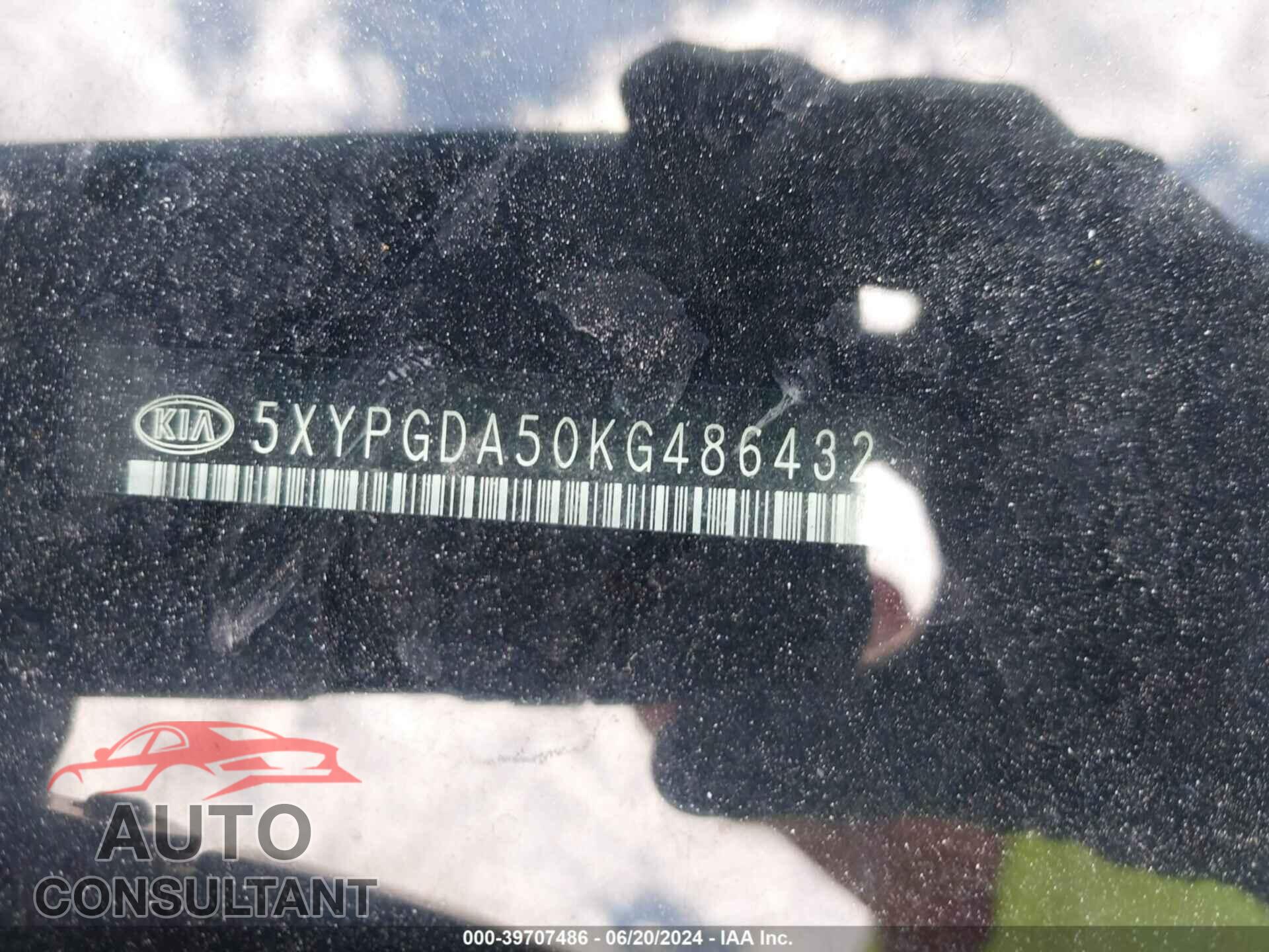 KIA SORENTO 2019 - 5XYPGDA50KG486432
