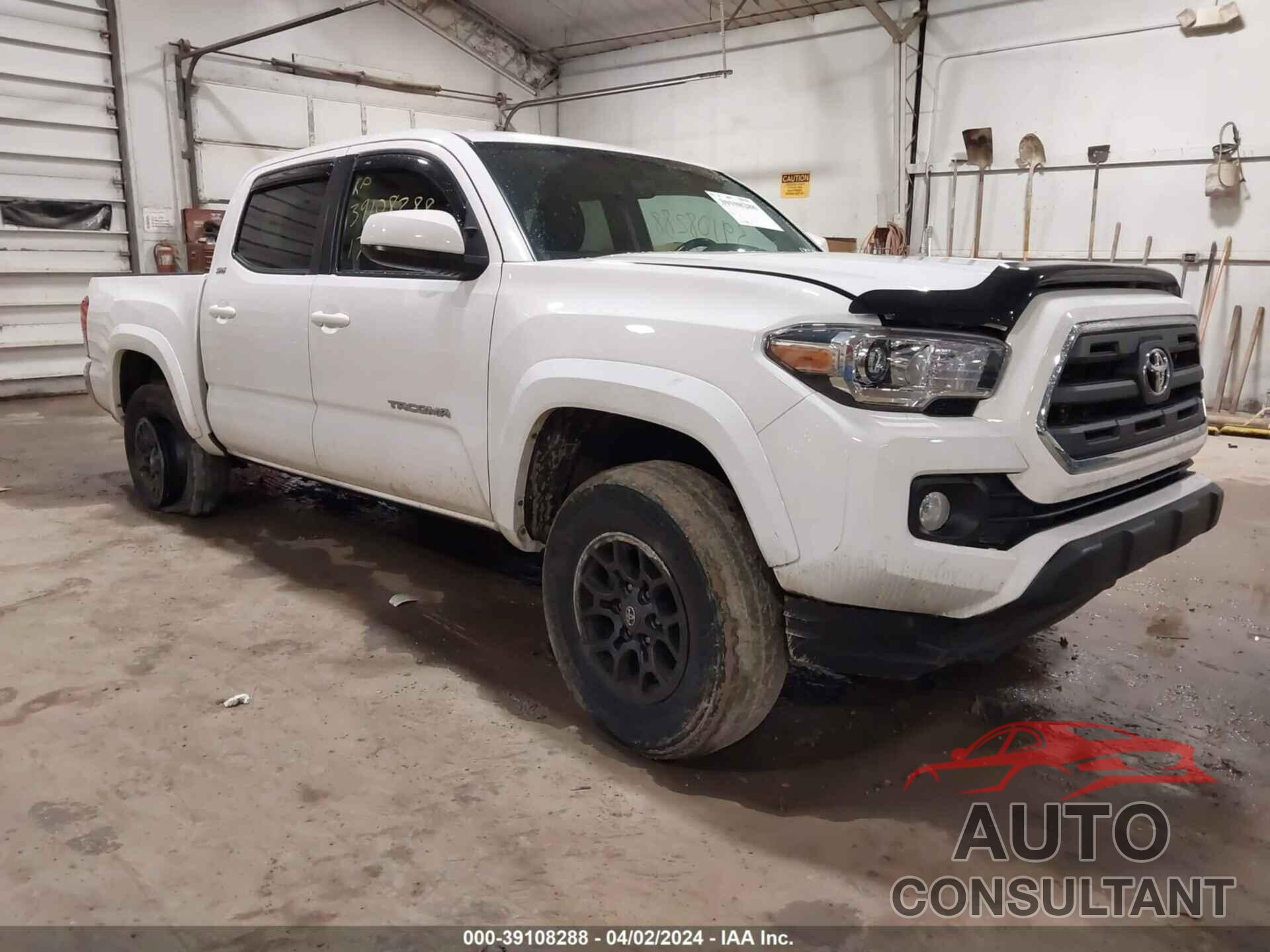 TOYOTA TACOMA 2017 - 5TFCZ5AN9HX092951
