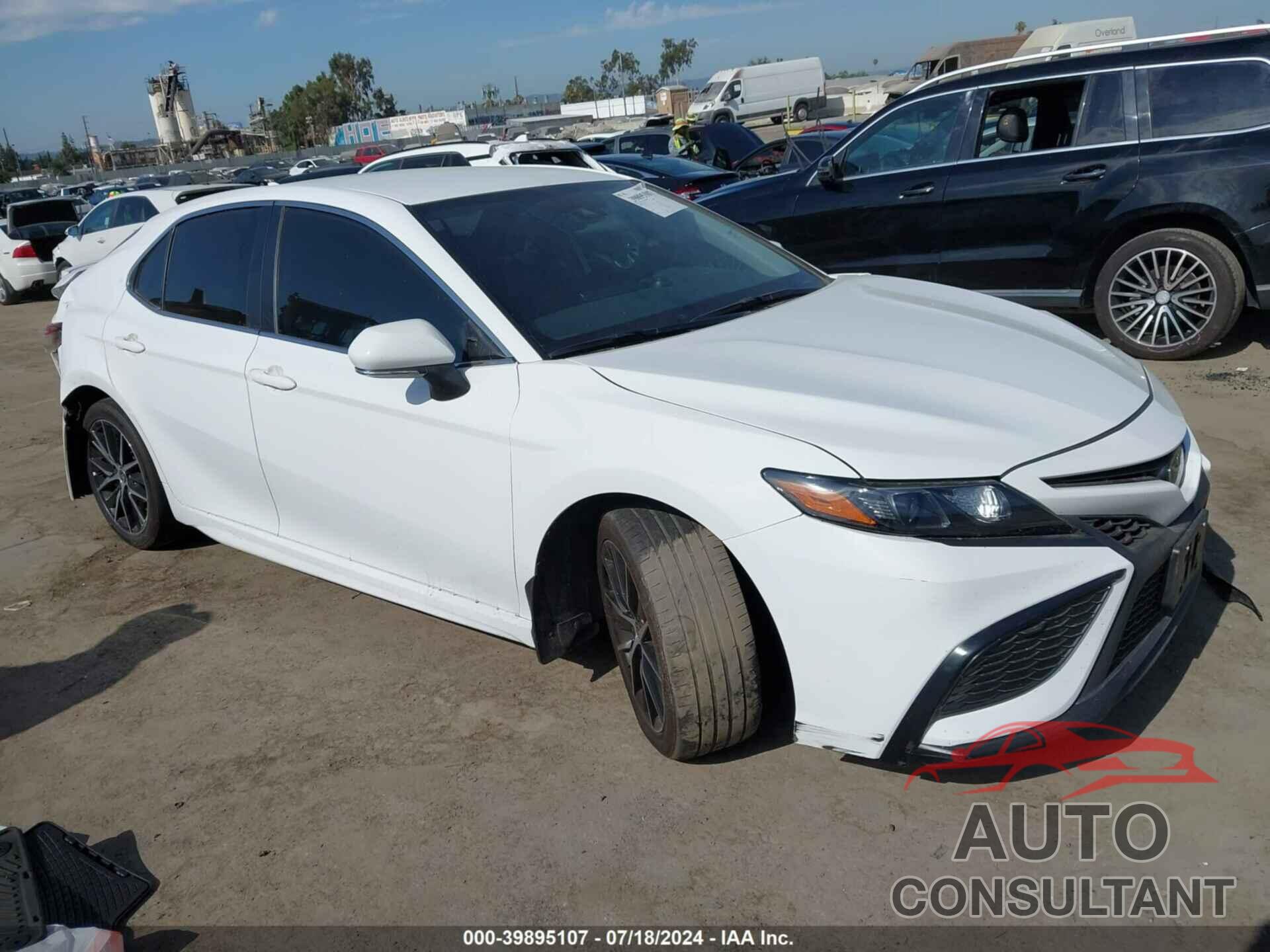 TOYOTA CAMRY 2023 - 4T1G11AK3PU781547
