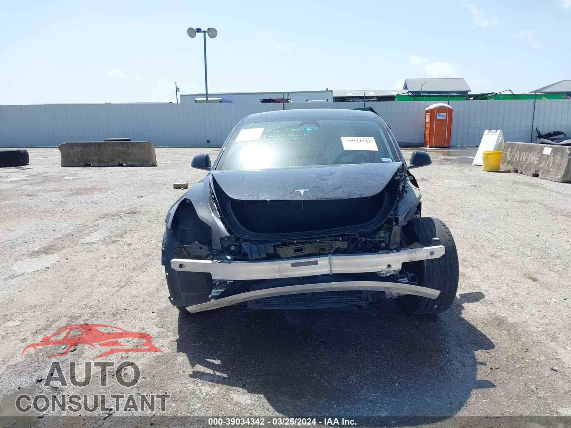 TESLA MODEL 3 2022 - 5YJ3E1EC3NF329940