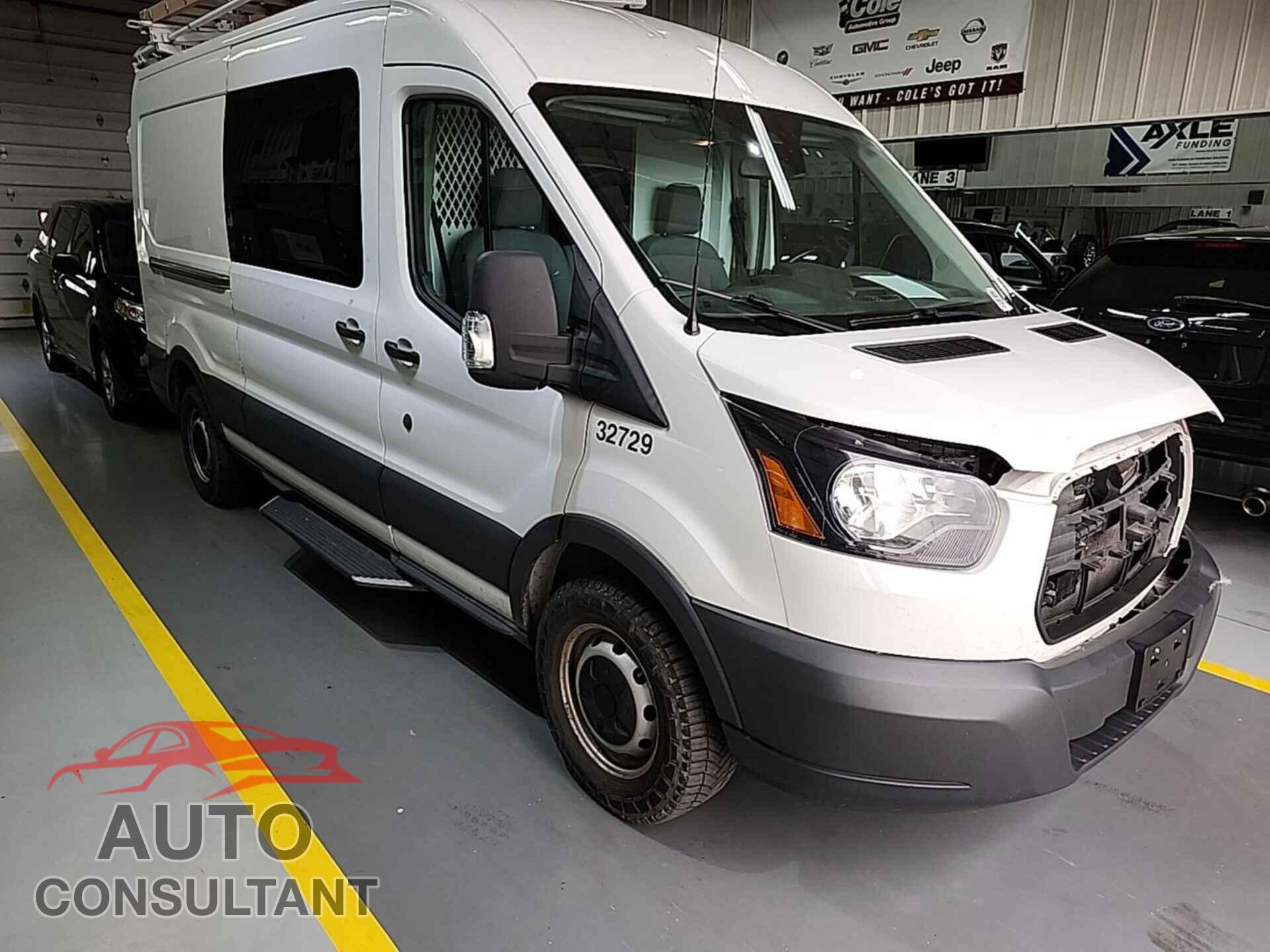 FORD TRANSIT 2018 - 1FTYR2CM1JKA24638